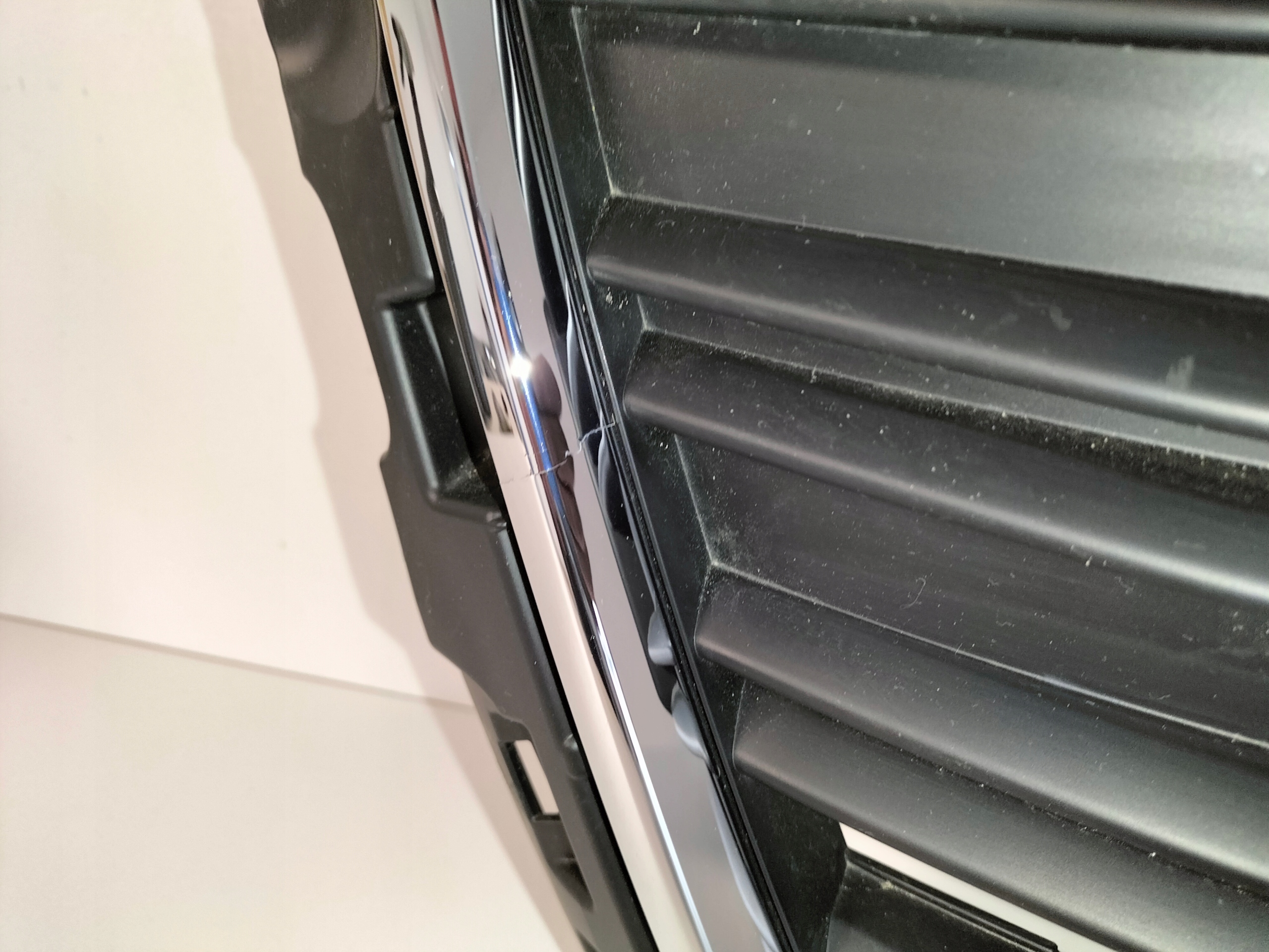 MRIEZKA LISTA AUDI A3 8V LIFT 16- HB