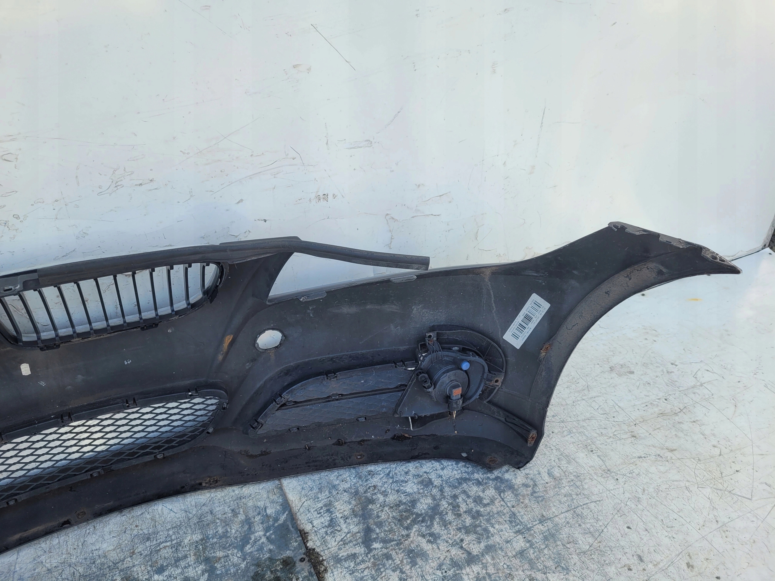 BMW 3 E90 E91 LIFT PREDNÝ NÁRAZNÍK