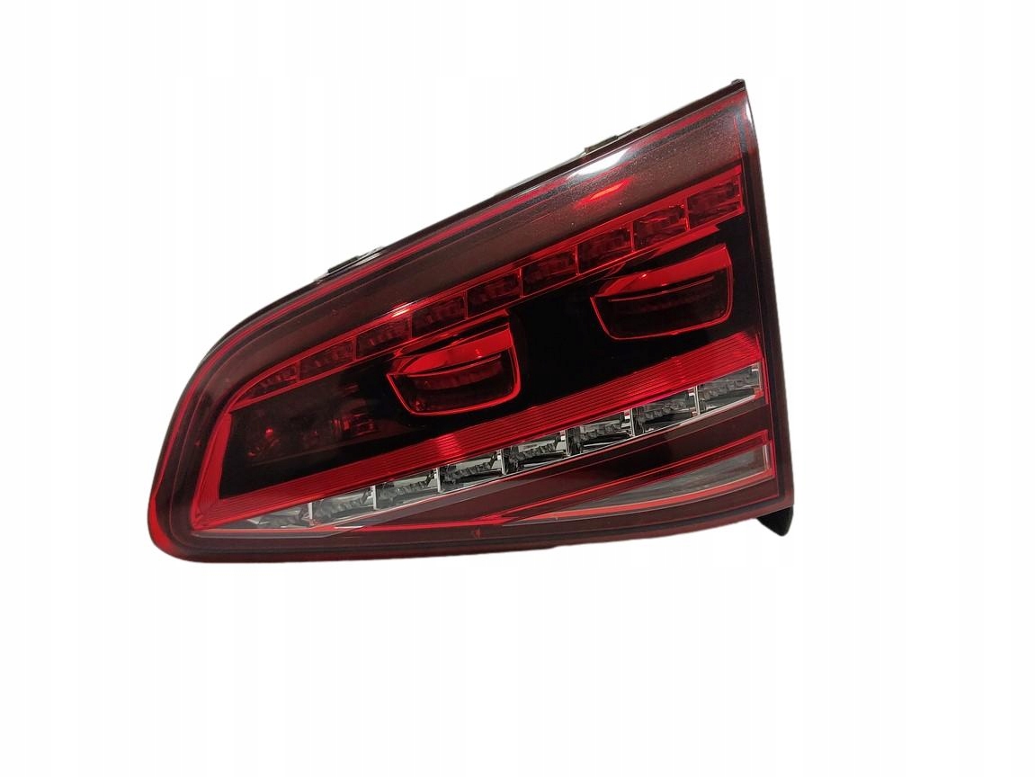 PRAVE ZADNE SVETLO V KAPOTE GOLF VII GTI 5G0945308F 2012-2016