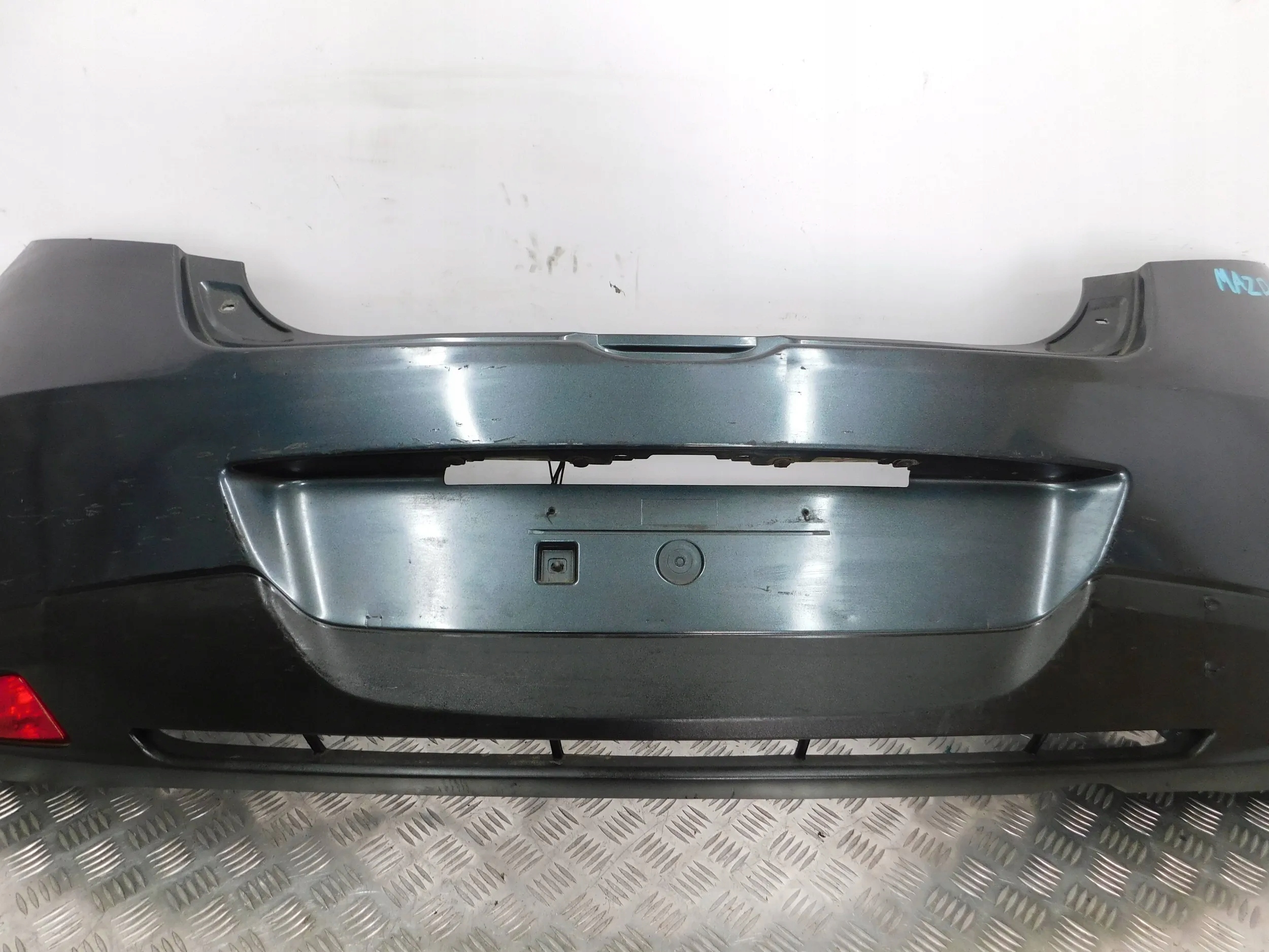 ZADNÝ NÁRAZNÍK MAZDA 2 DE 07-