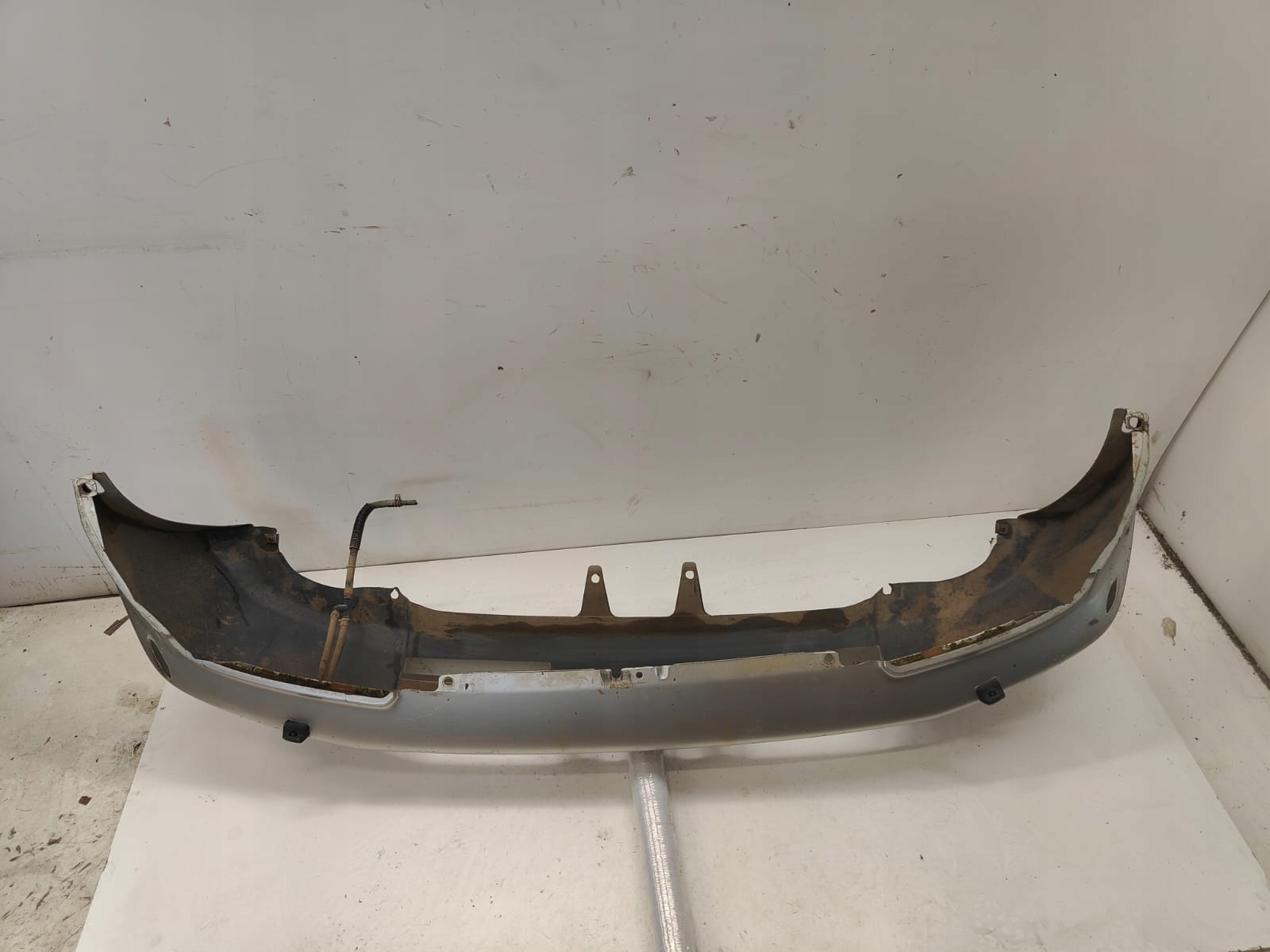 Toyota land cruiser j90 90 5211960040 PREDNÝ NÁRAZNÍK