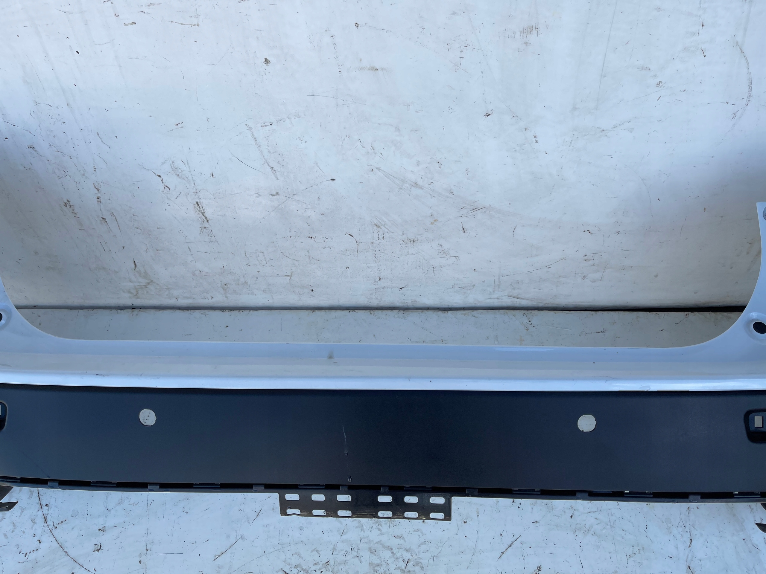 ZADNÝ NÁRAZNÍK SUZUKI VITARA 15-