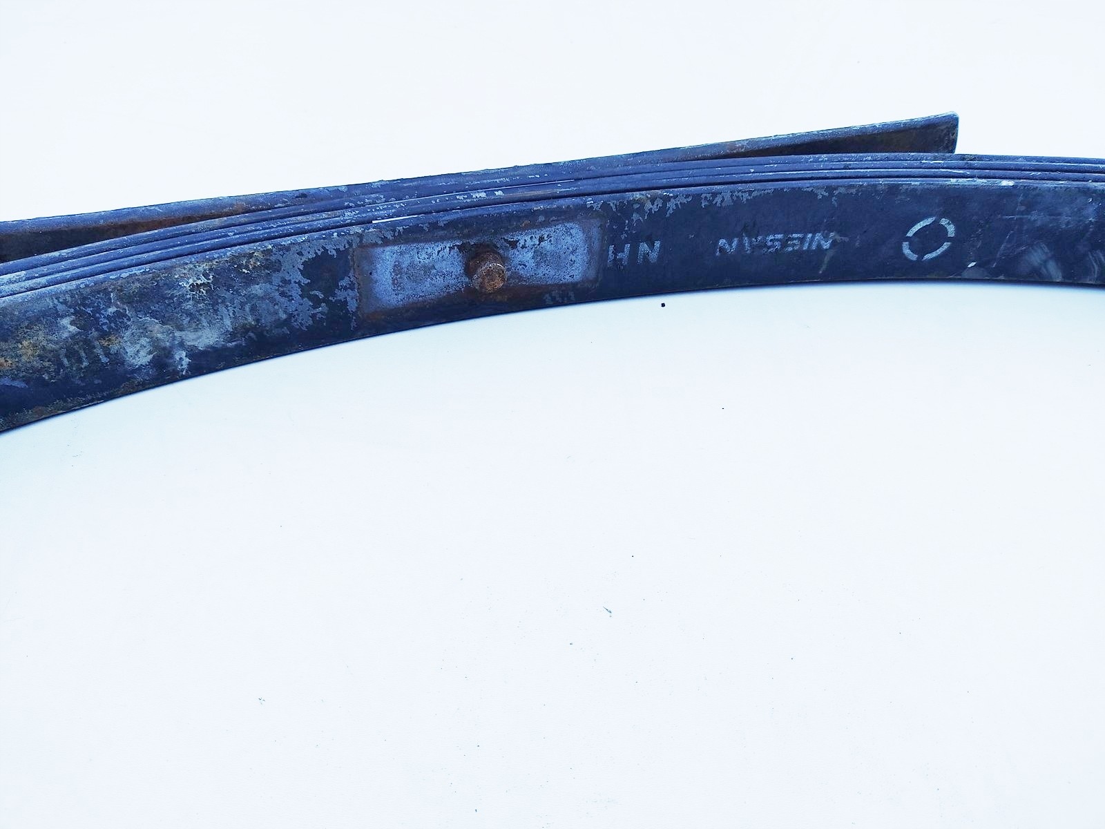 PREDNE LISTOVE PERO NISSAN PATROL Y60 5 PIER PEROVÝ 1988-1997