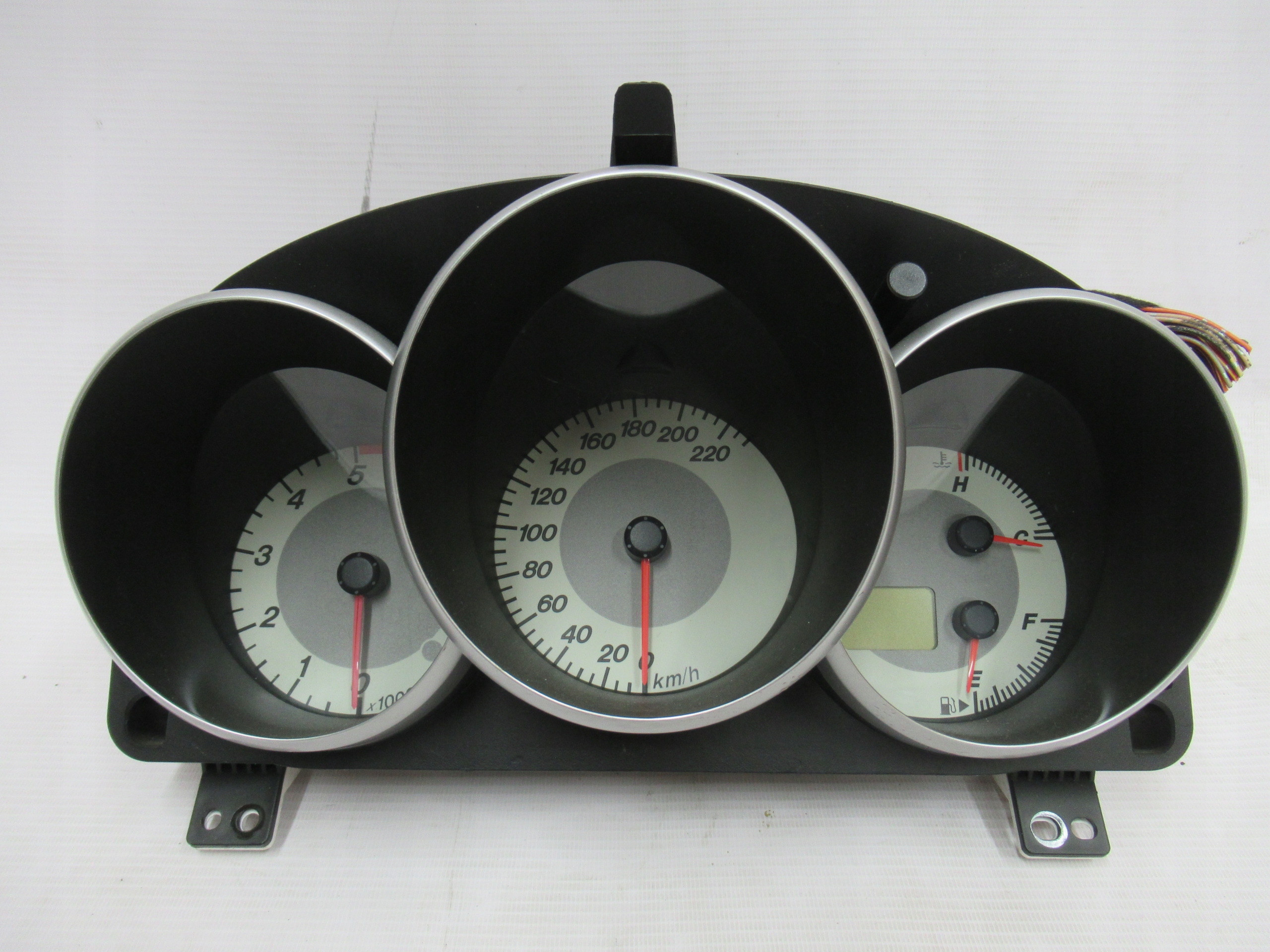 TACHOMETER BUDIKY MAZDA 3 BK 1.6 D BP4K55430