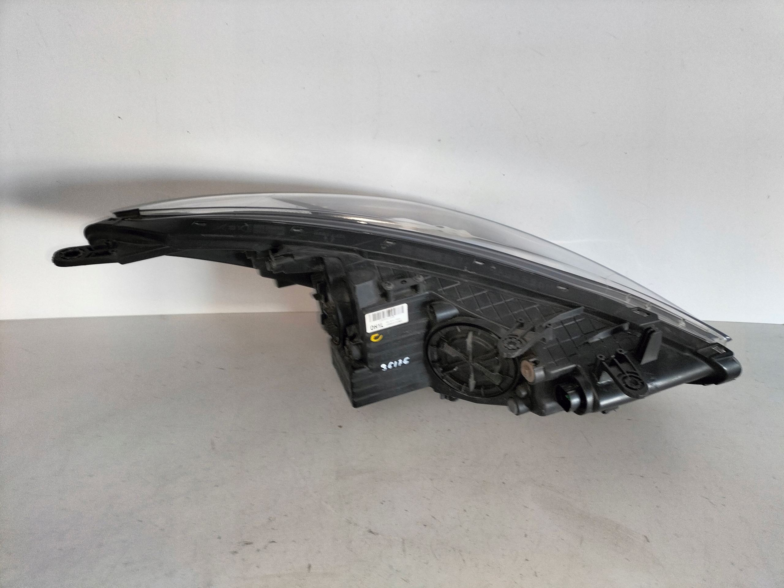LAVE PREDNE SVETLO HYUNDAI I30 II 12-