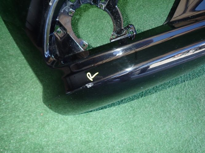 MERCEDES W204 C-KLASA AMG 07-10 PREDNÝ NÁRAZNÍK