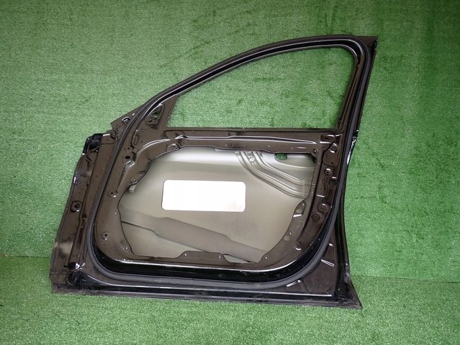 MERCEDES W205 205 C-KLASA PRAVE PREDNE DVERE