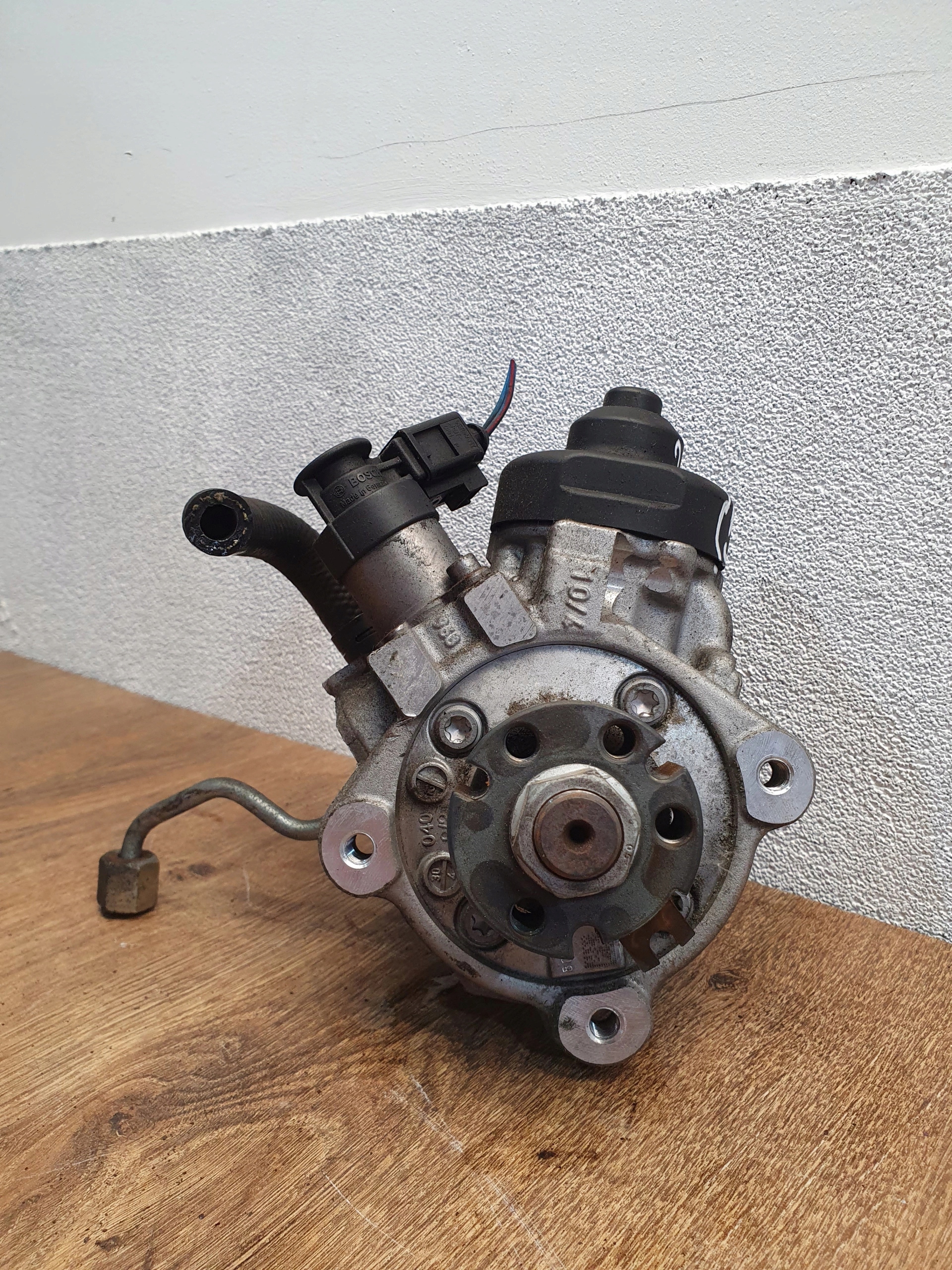 VW PASSAT B7 2.0 TDI VSTREKOVACIE ČERPADLO 0445010526