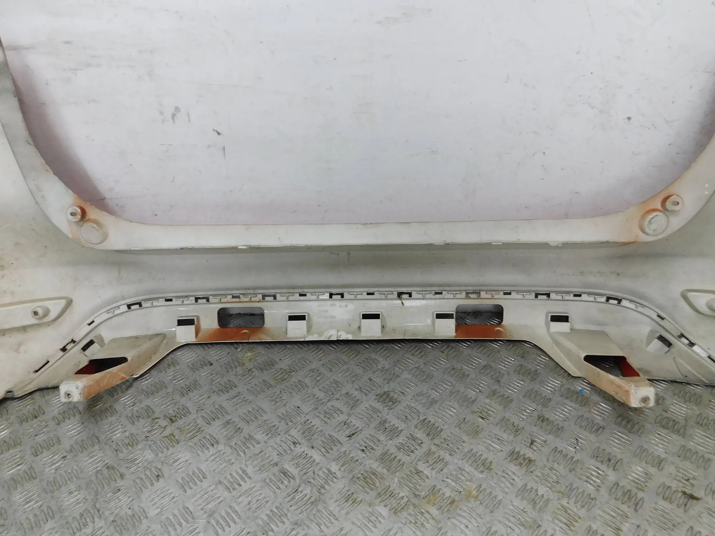 ZADNÝ NÁRAZNÍK FORD B-MAX