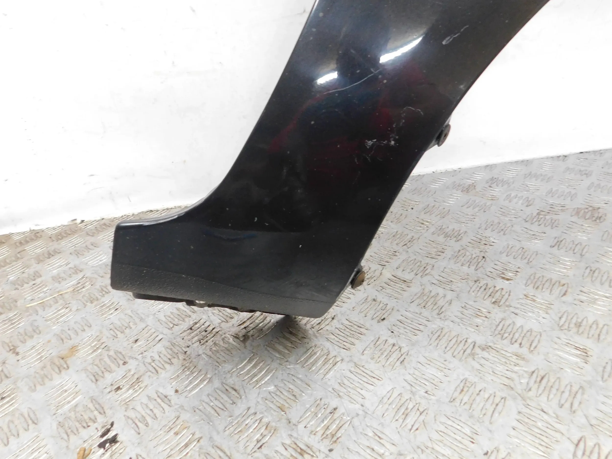 PRAVY PREDNY BLATNIK KIA CEED I 07-