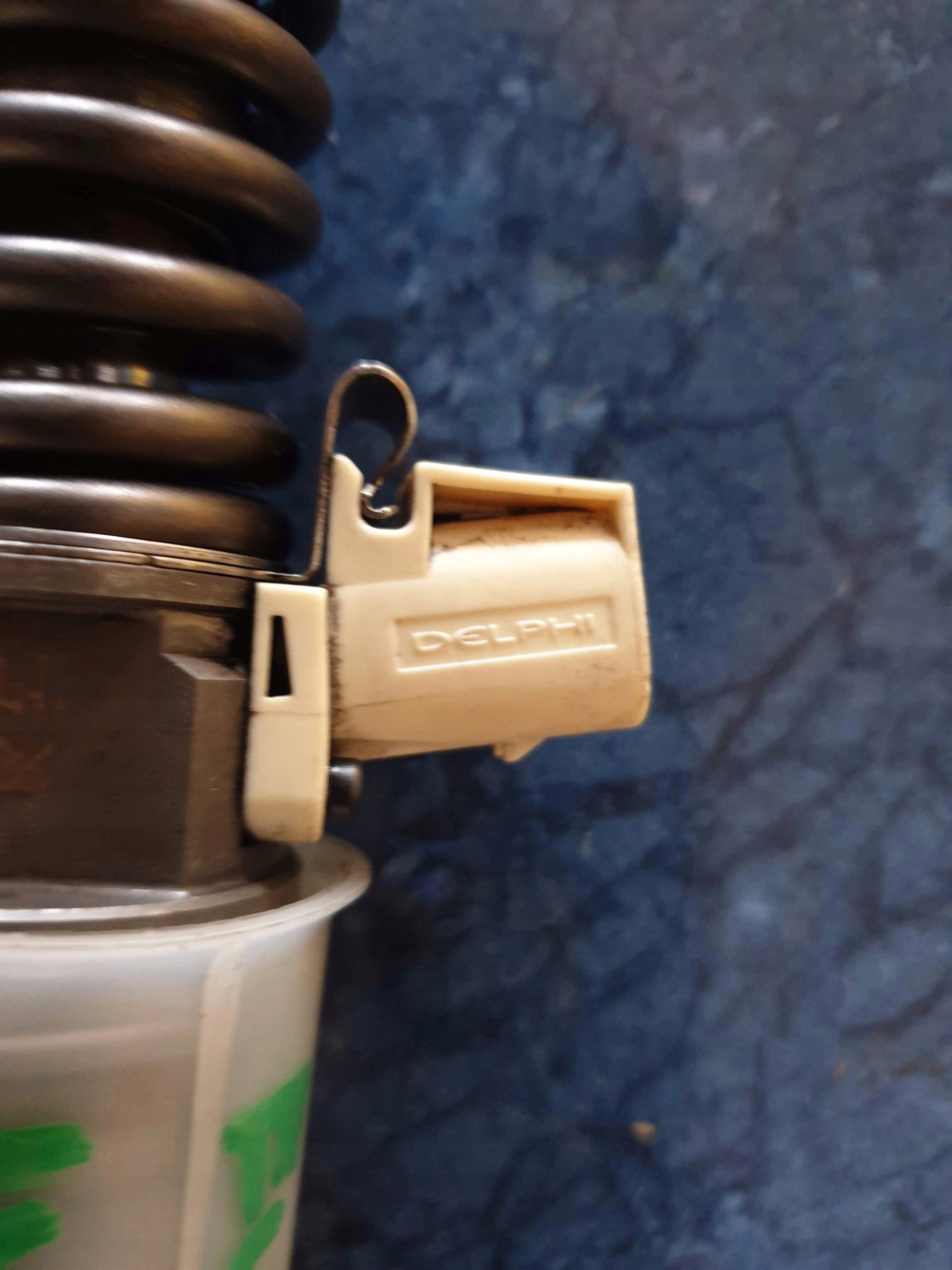 VSTREKOVACIA TRYSKA iveco stralis