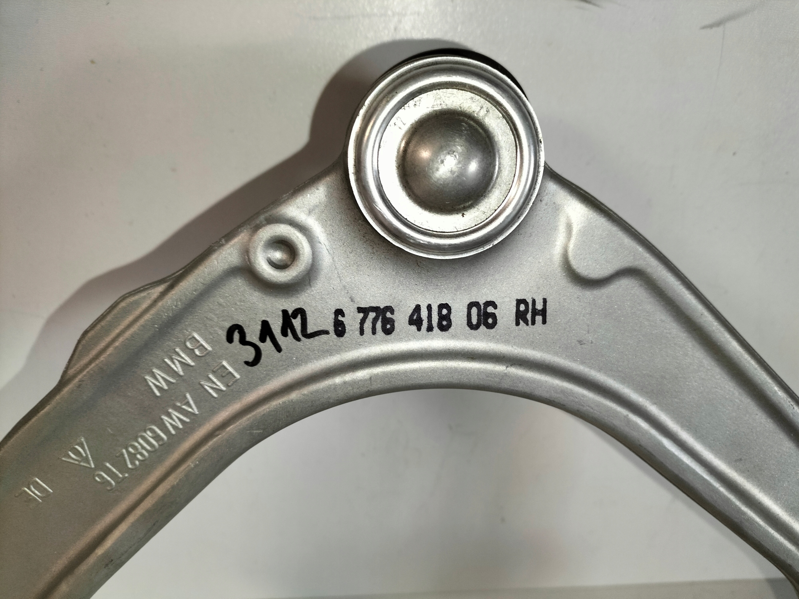PRAVE PREDNE RAMENO PRIECNE BMW X5 E70 06- BMW X6 E71 08-