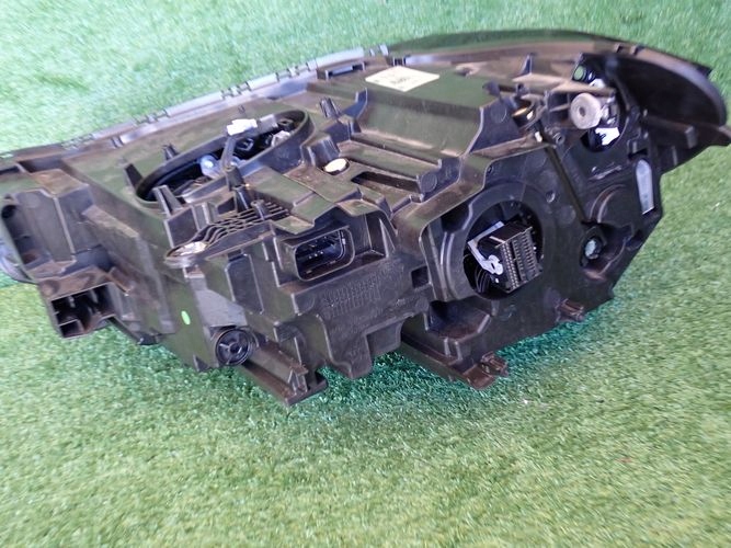 BMW X1 F48 FULL LED LIFT 19- PRAVE PREDNE SVETLO 5AD1178-03