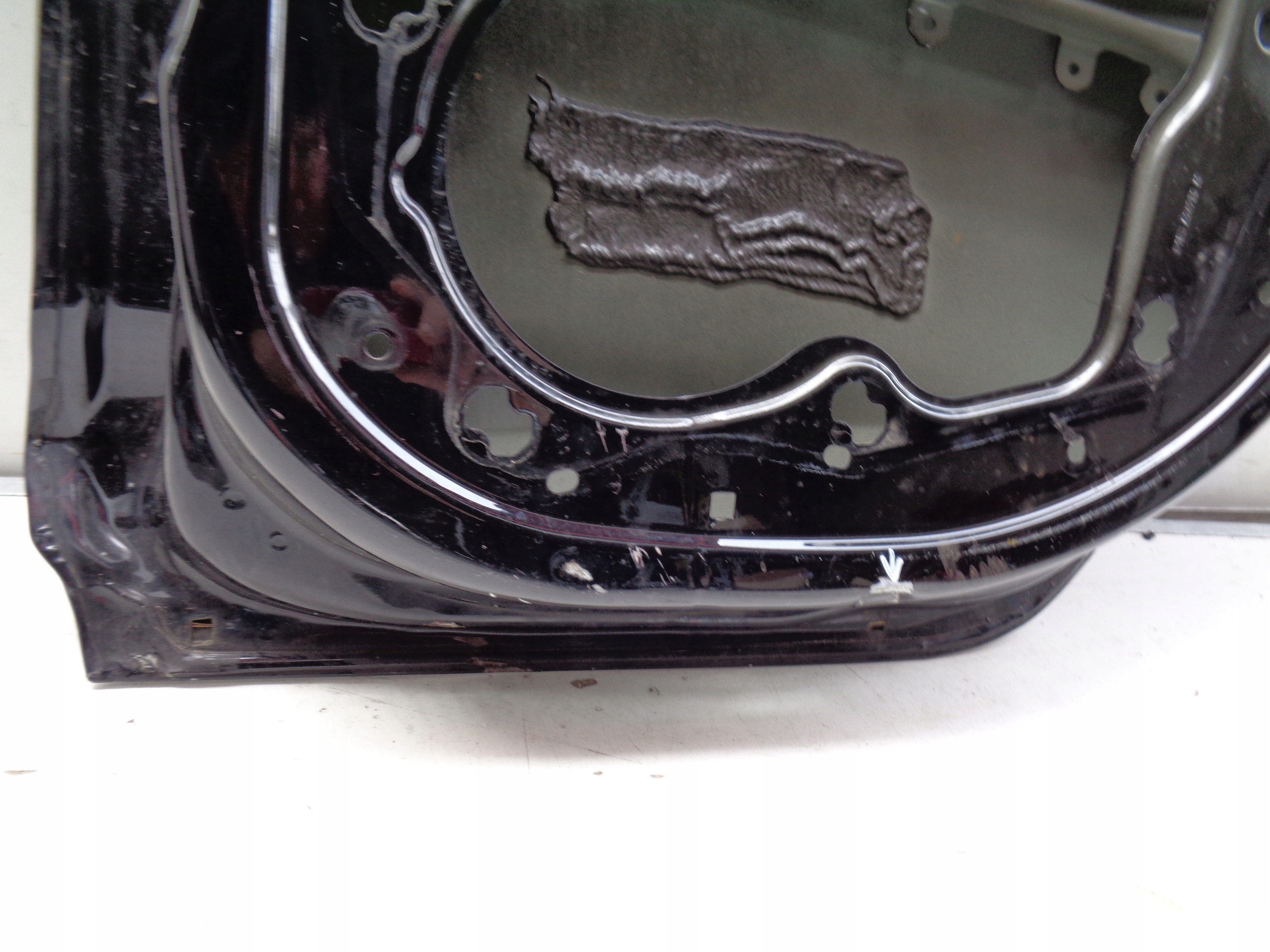 PRAVE ZADNE DVERE FORD FIESTA MK8 17- NR 34855