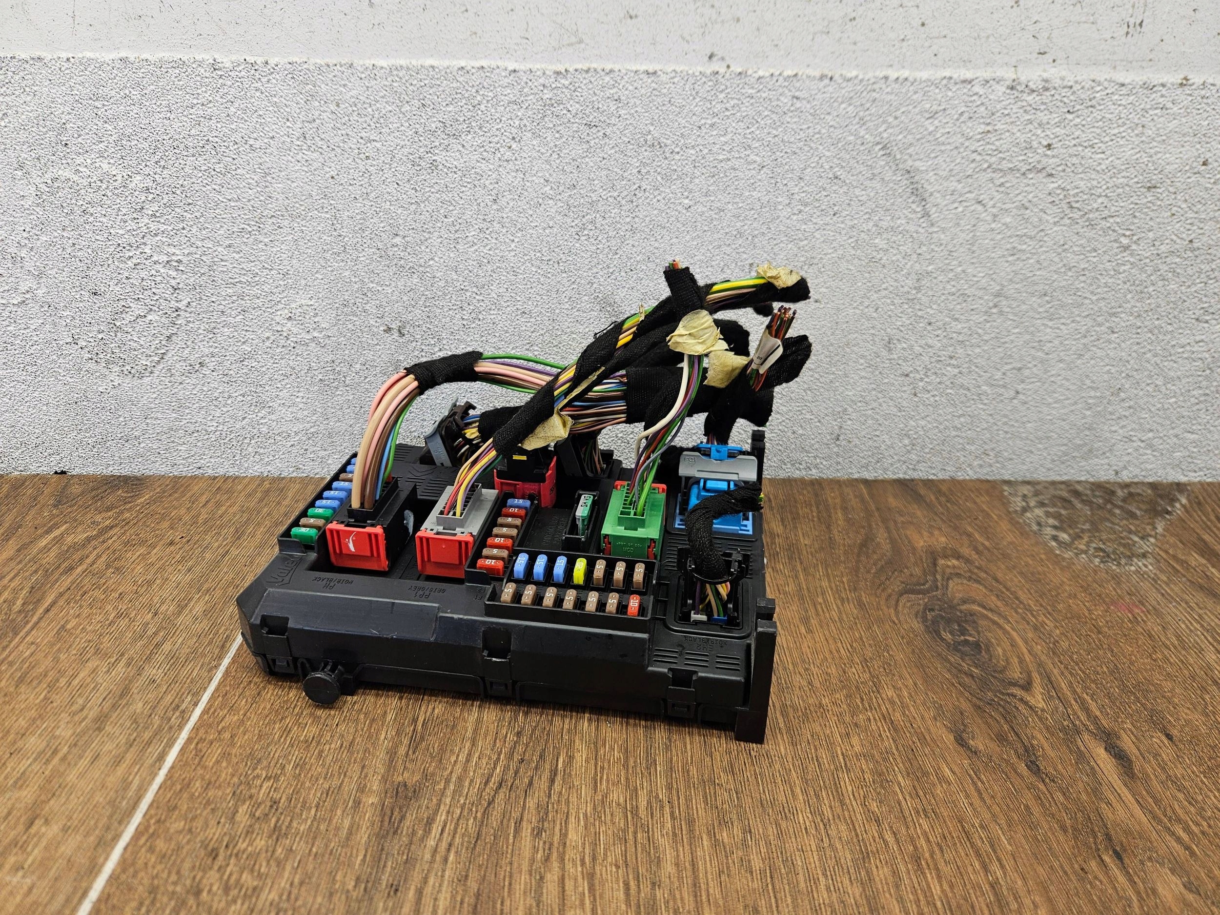Citroen C4 Grand Picasso II 9804067480 MODUL POISTIEK BSI