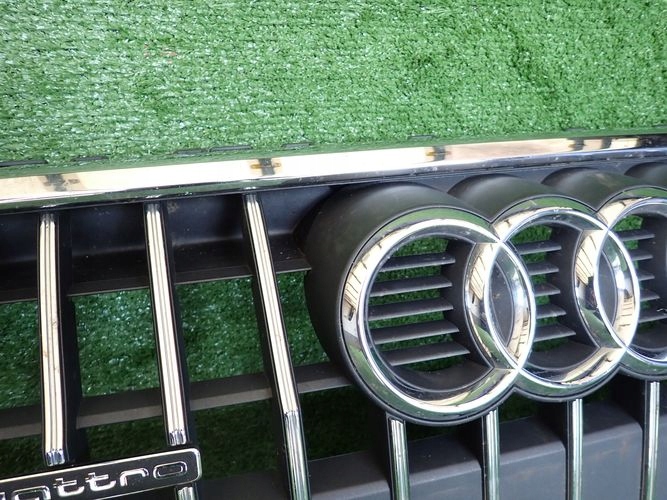 AUDI A4 B9 ALLROAD 15-19 MRIEZKA LISTA 8W0853651R