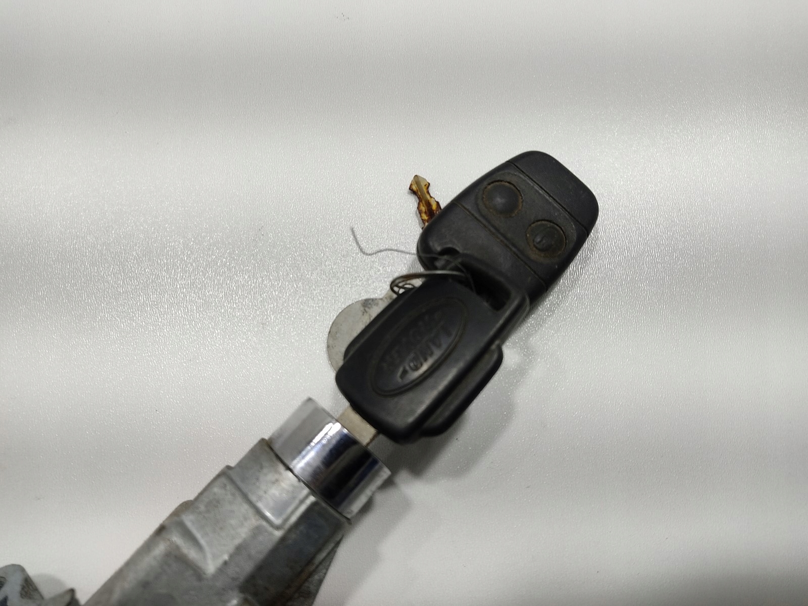 SPINACIA SKRINKA + KLUCIK LAND ROVER DEFENDER 6H12-3K772-AB 2007-2014