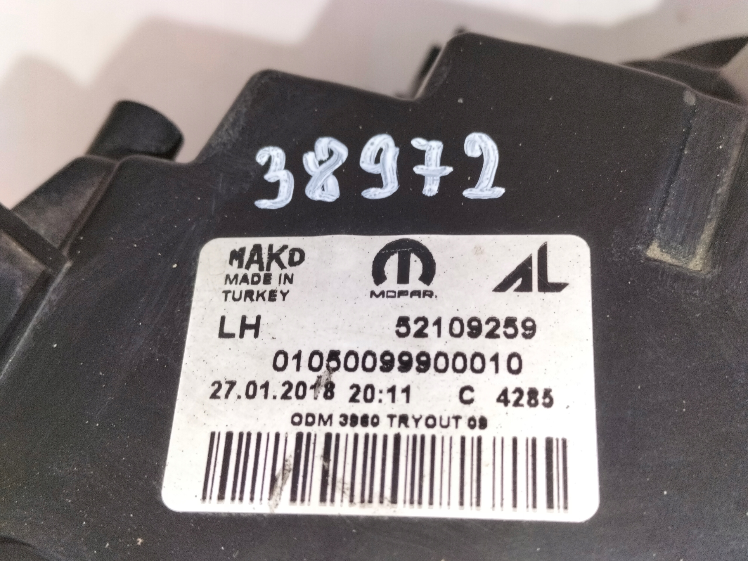 LAVE PREDNE SVETLO FIAT DOBLO II LIFT 15-