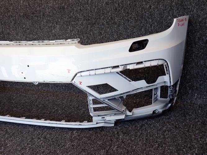 VW TIGUAN II R-LINE 15- PREDNÝ NÁRAZNÍK