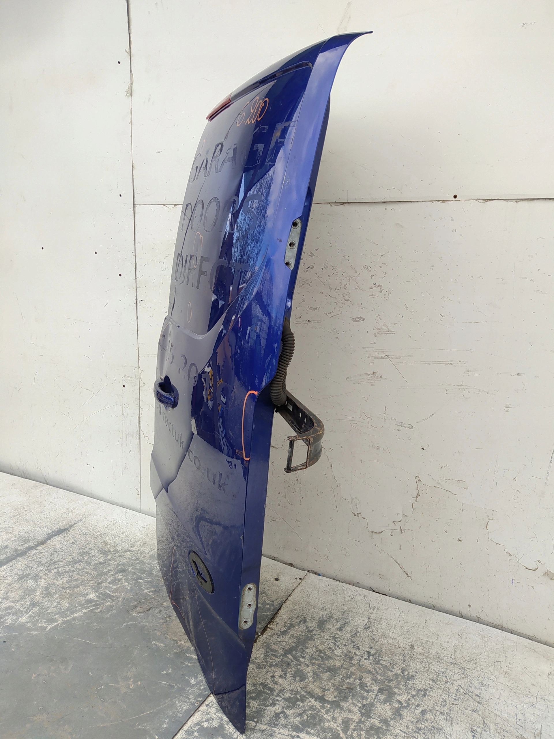 FORD TRANSIT CUSTOM PRAVÉ ZADNÉ KRÍDLOVÉ DVERE