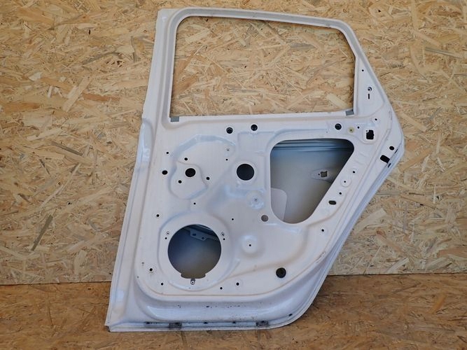 SEAT LEON III HB 13- PRAVE ZADNE DVERE