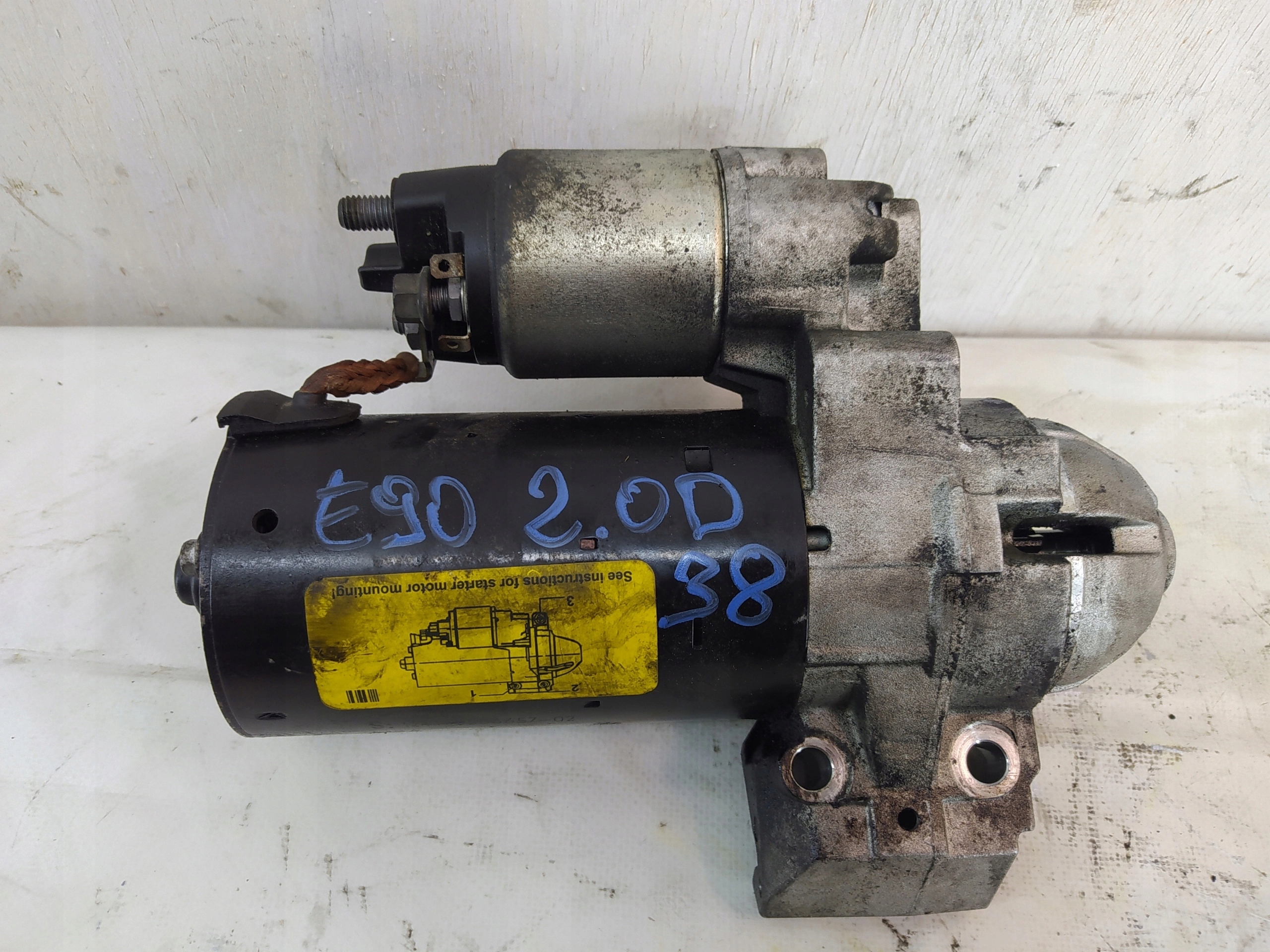 BMW 3 E90 E91 STARTER 0001148010