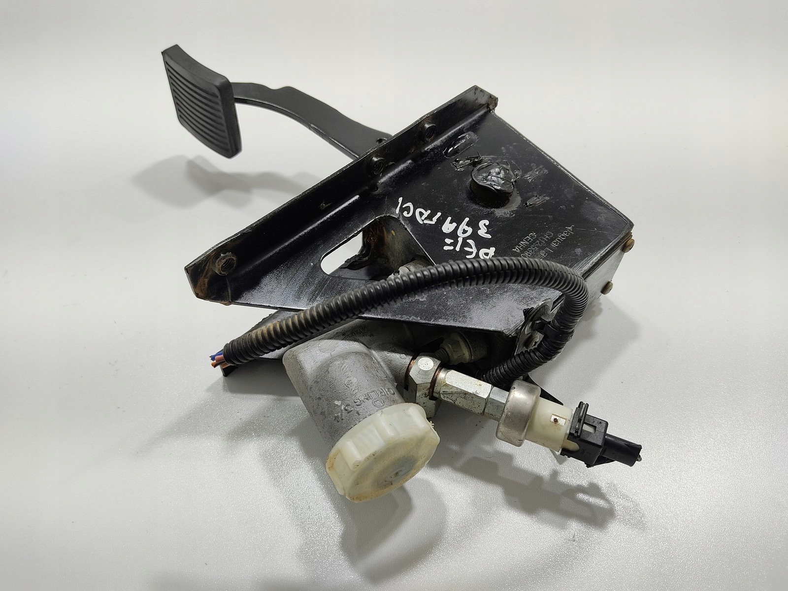 SPOJKOVÉ ČERPADLO SPOJKOVY PEDAL LAND ROVER DEFENDER 2.4 TDCI 2007-2014