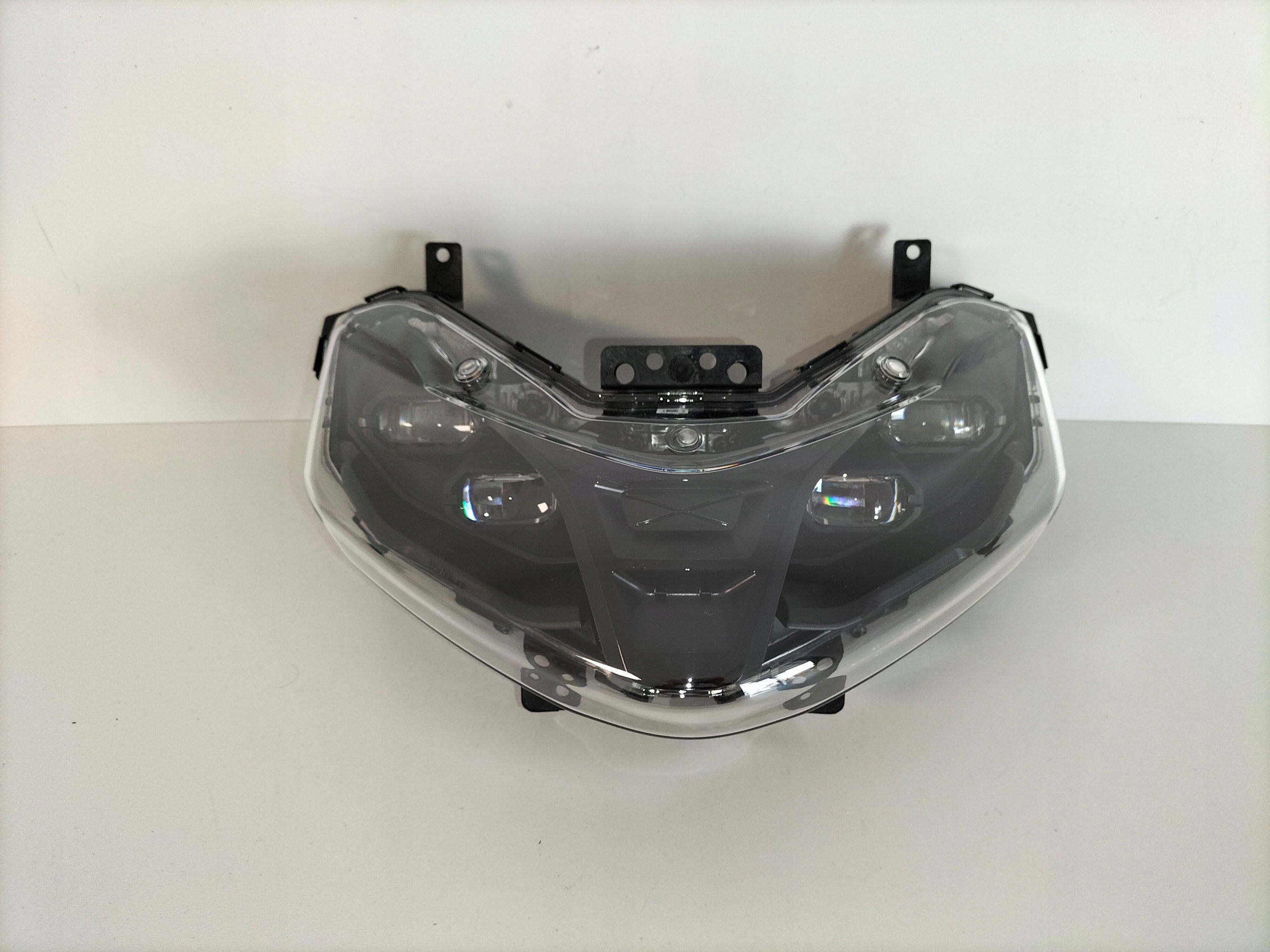 PREDNÉ SVETLO MOTOR BMW CE 04 CE04 FULL LED BLACK