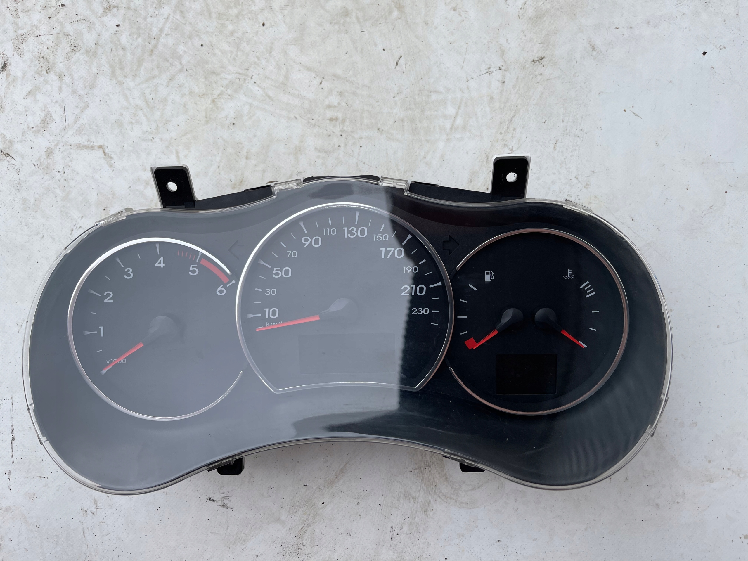 TACHOMETER BUDIKY 24810-2077R RENAULT KOLEOS 2.0DCI