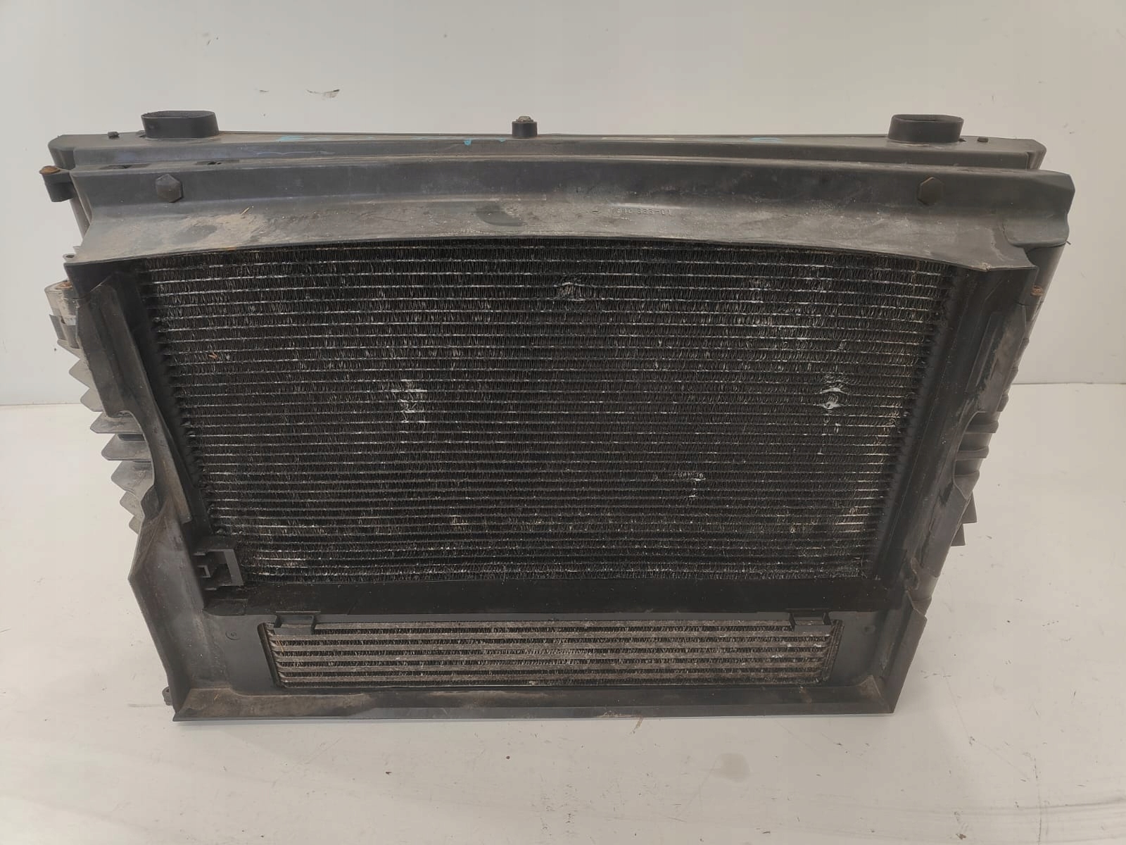 BMW e60 520d n47 oe 7726010401 CHLADICE VENTILATOR