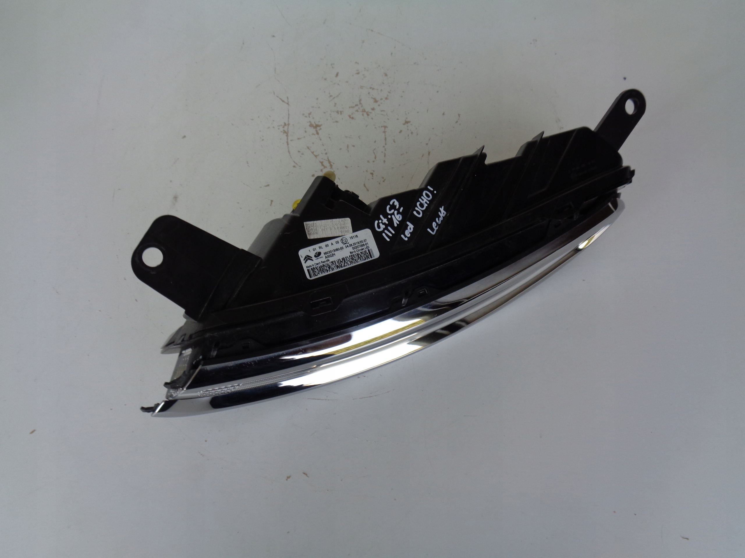 LAVA HMLOVKA CITROEN C3 III LED 16-