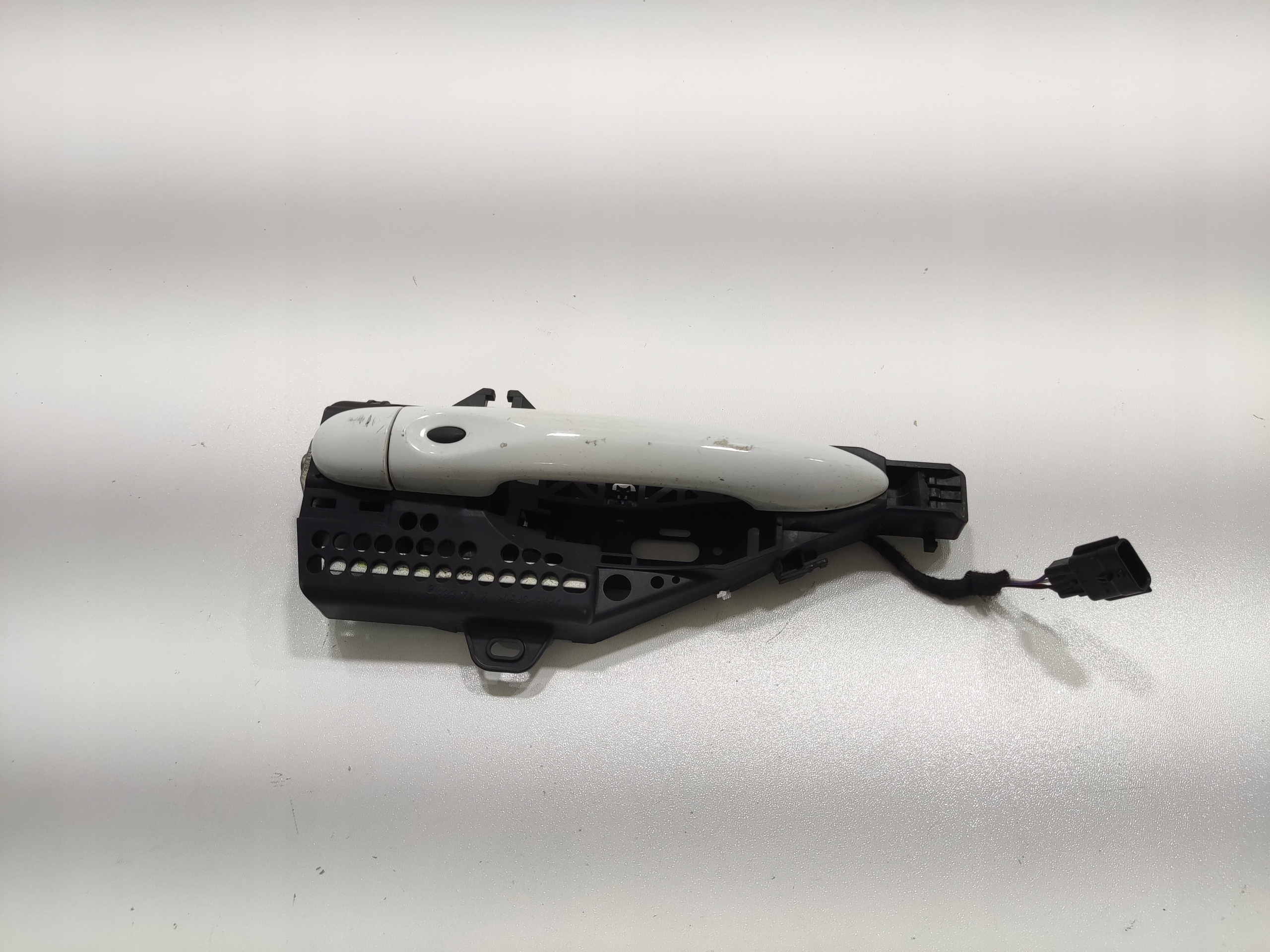 KLUČKA PRAVÝCH PREDNÝCH DVERÍ KEYLESS RENAULT CLIO IV 13-19