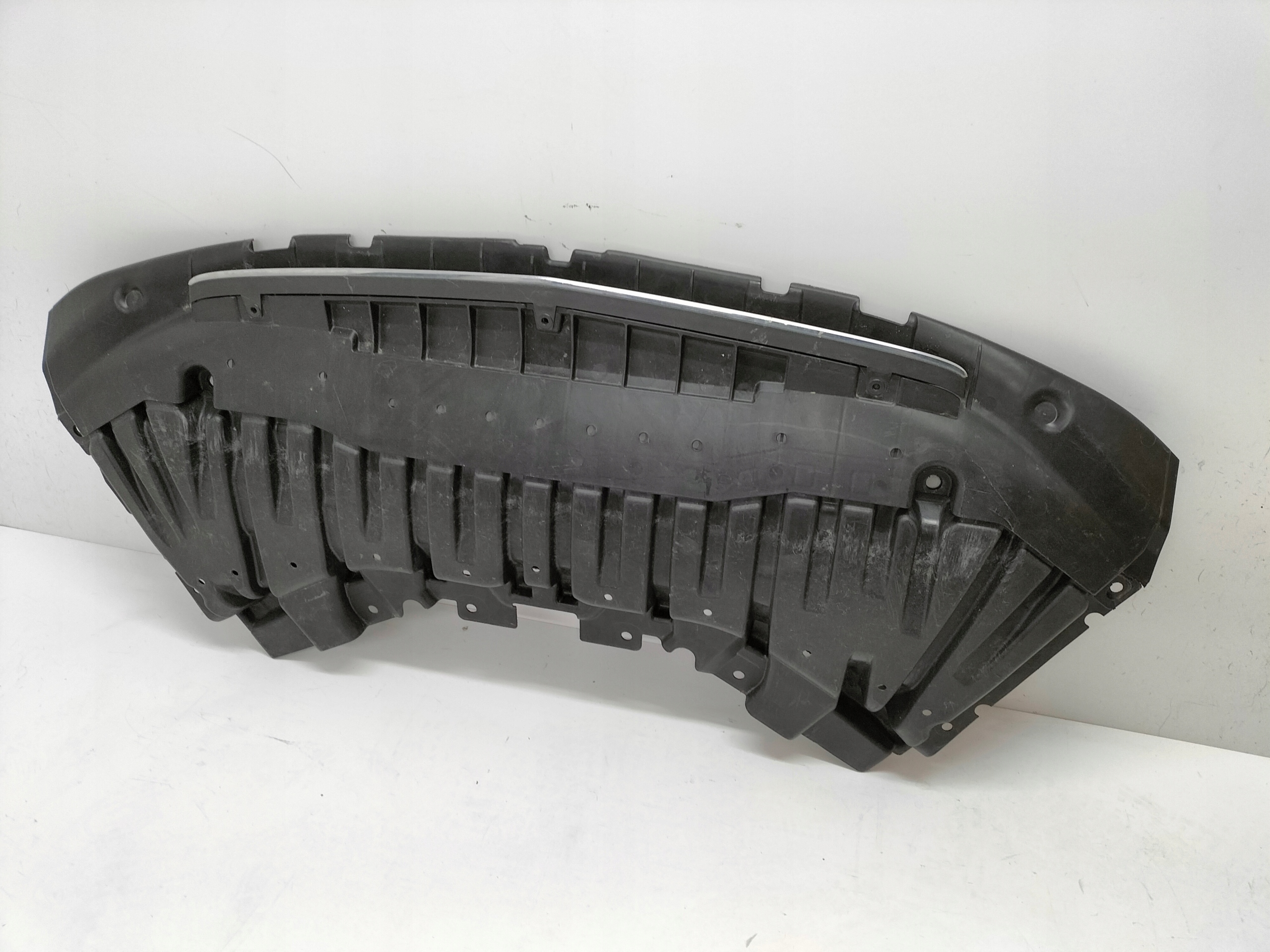 KRYT PREDNEHO NARAZNIKA MERCEDES S-KLASA W222 13-