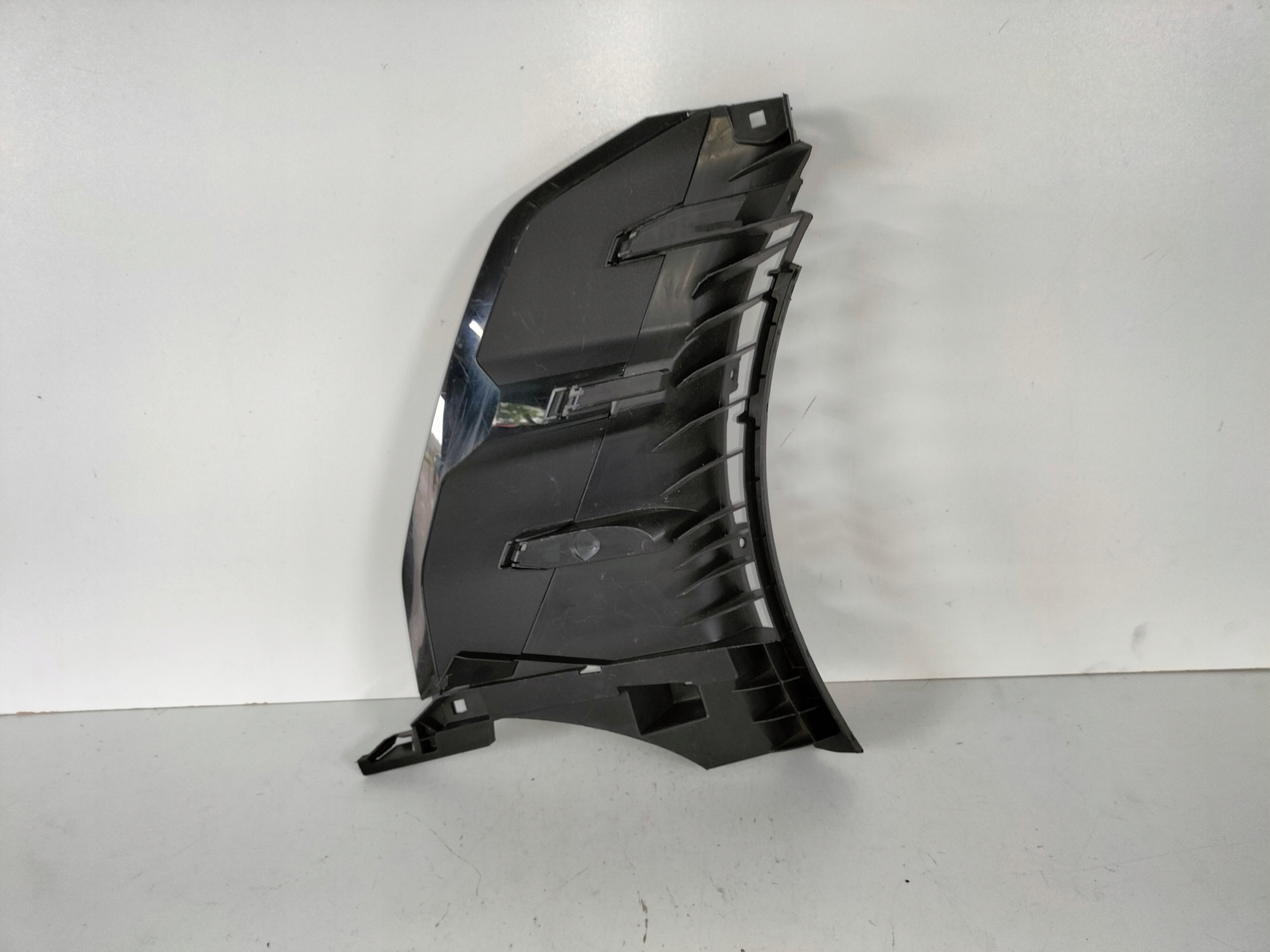 PRAVY PREDNY BLATNIK BMW Z4 G29 18-