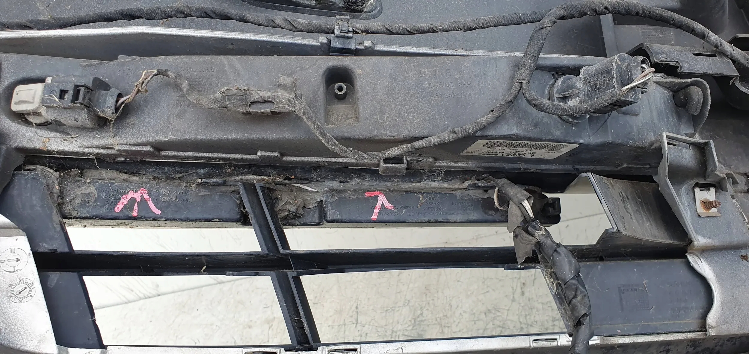 Audi Q7 4L PREDNÝ NÁRAZNÍK
