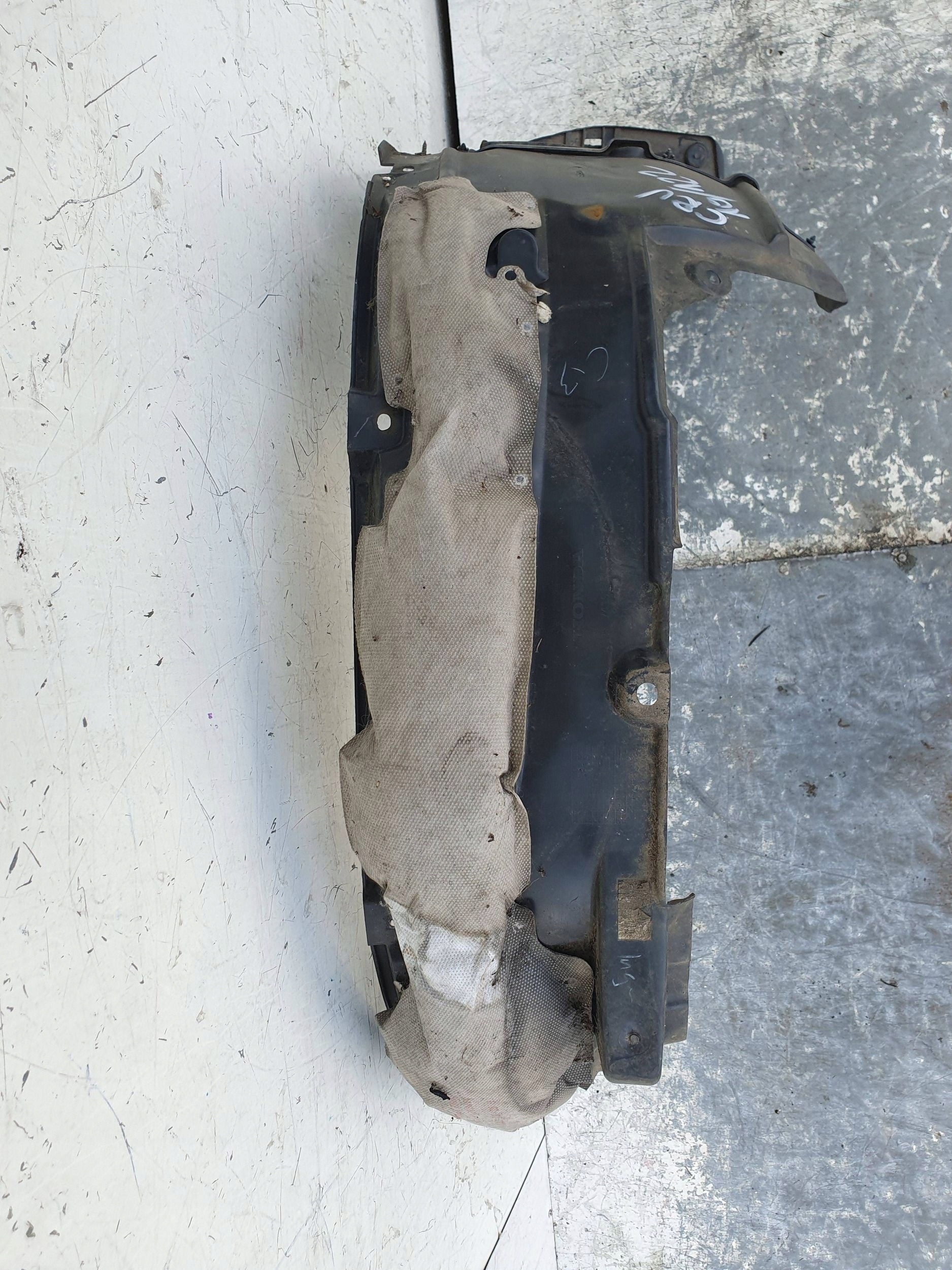 Honda CR-V 4 IV 74151-T1GA-G0 ĽAVÝ PREDNÝ PODBLATNÍK