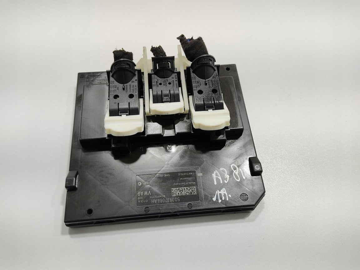 MODUL RIADIACA JEDNOTKA KOMFORTU AUDI A3 8V 5Q0937084AH 2012-2016