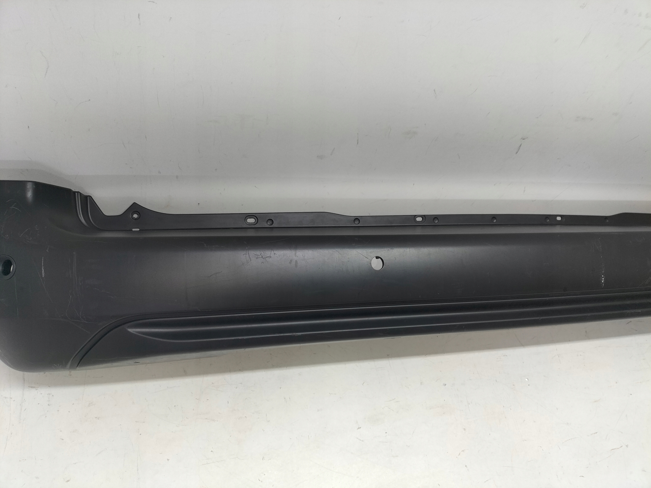 ZADNÝ NÁRAZNÍK CITROEN BERLINGO PARTNER IV 18- RIFTER 18-