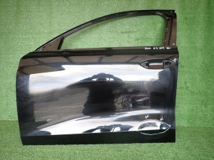 AUDI A3 8Y 20- LAVE PREDNE DVERE AUDI A3 8Y 20- LAVE PREDNE DVERE