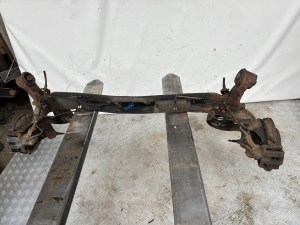 ZADNÁ NÁPRAVA FIAT SEDICI SUZUKI SX4 KOTÚČOVÁ ZADNÁ NÁPRAVA FIAT SEDICI SUZUKI SX4 KOTÚČOVÁ