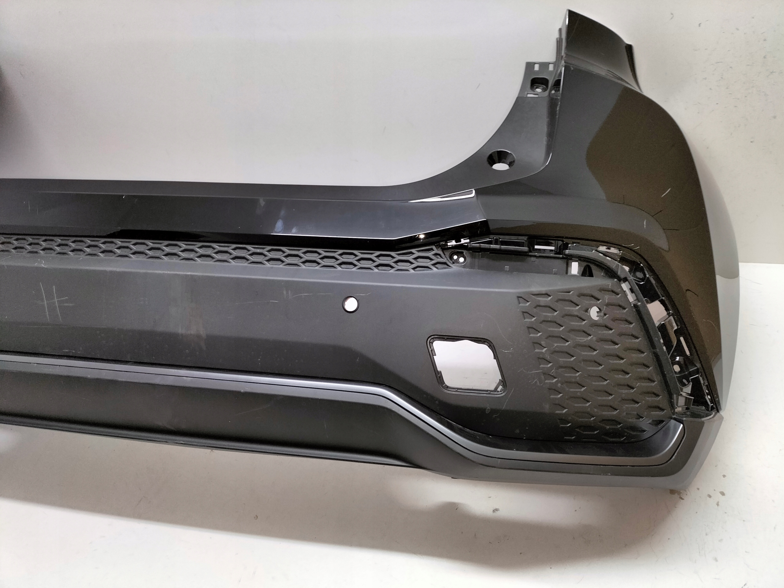 ZADNÝ NÁRAZNÍK TOYOTA CHR CH-R II 23- GR SPORT