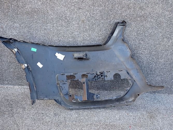 AUDI Q3 11- ĽAVÝ ROH PREDNÉHO NÁRAZNÍKA