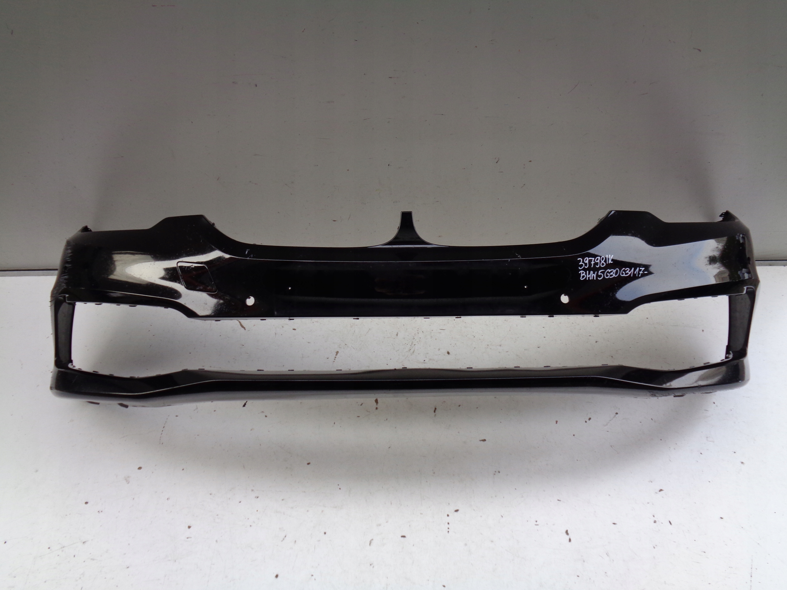 PREDNÝ NÁRAZNÍK BMW 5 G30 G31 17- NR 39798