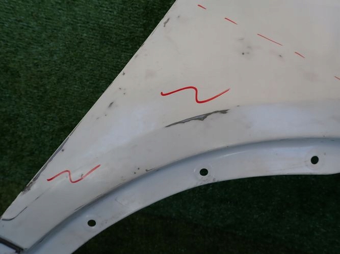 VW T-ROC TROC PRAVY PREDNY BLATNIK