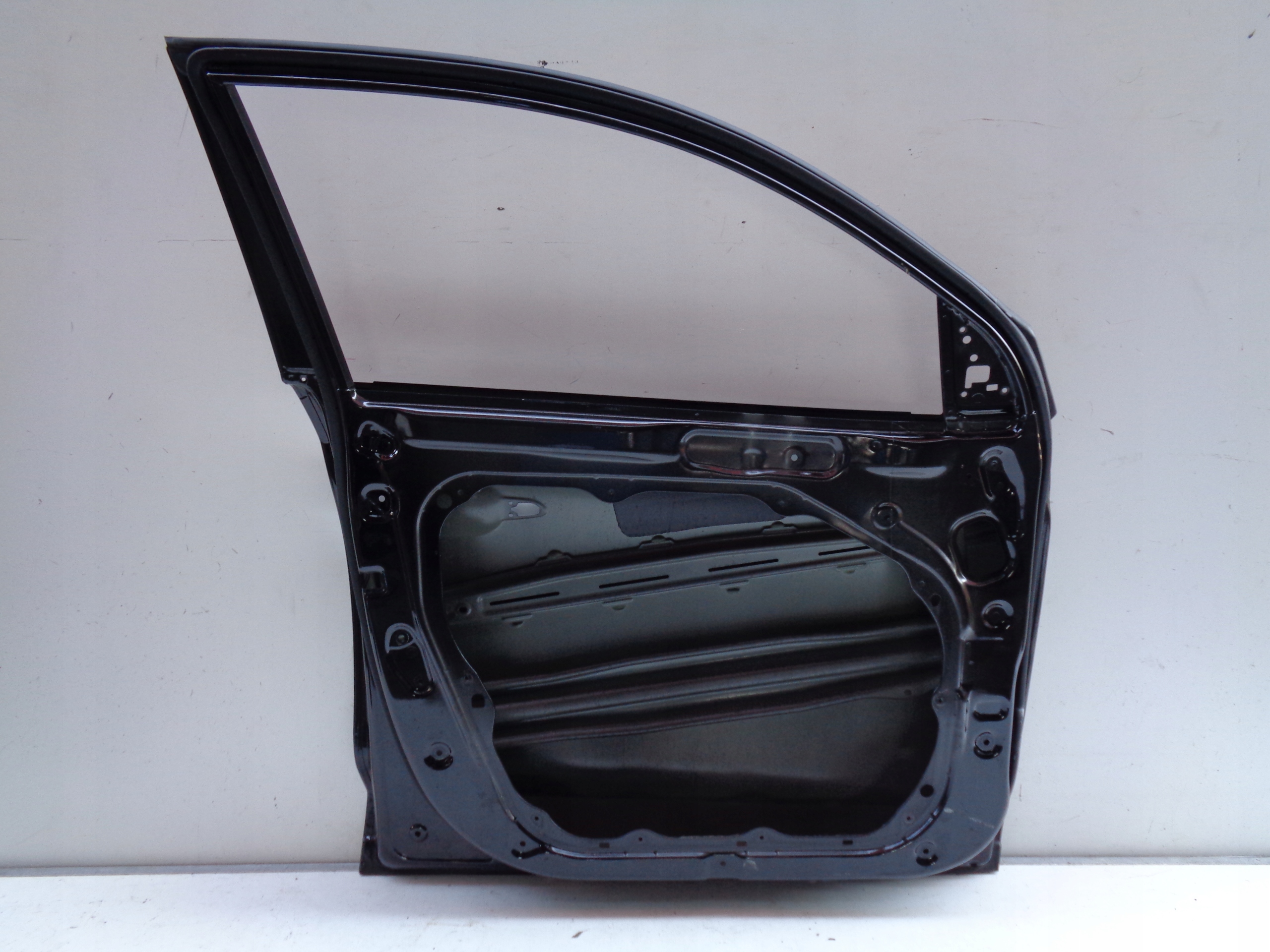 LAVE PREDNE DVERE HYUNDAI TUCSON III 15- 36808