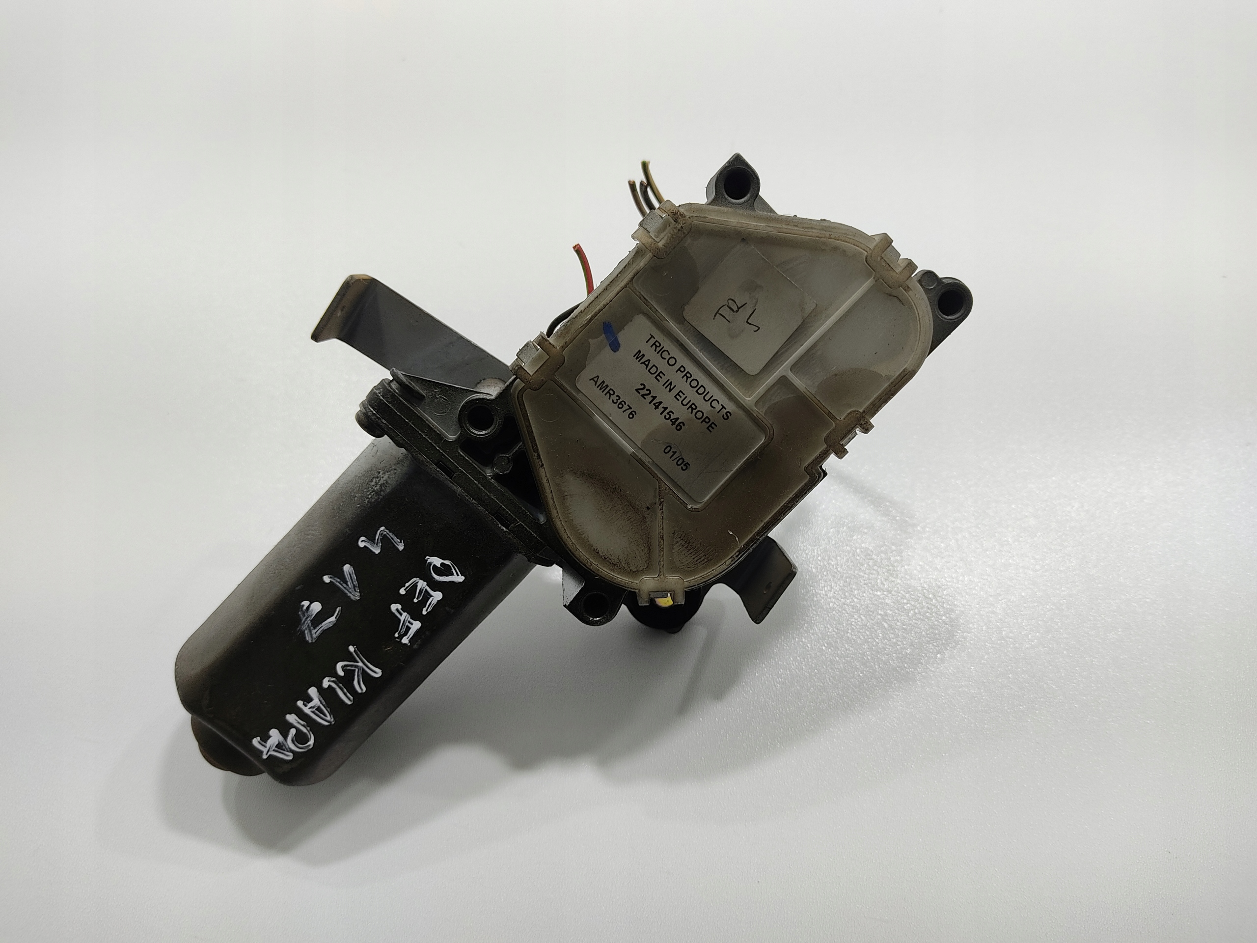 ZADNY MOTORCEK STIERACOV LAND ROVER DEFENDER 22141546 AMR3676 99-14
