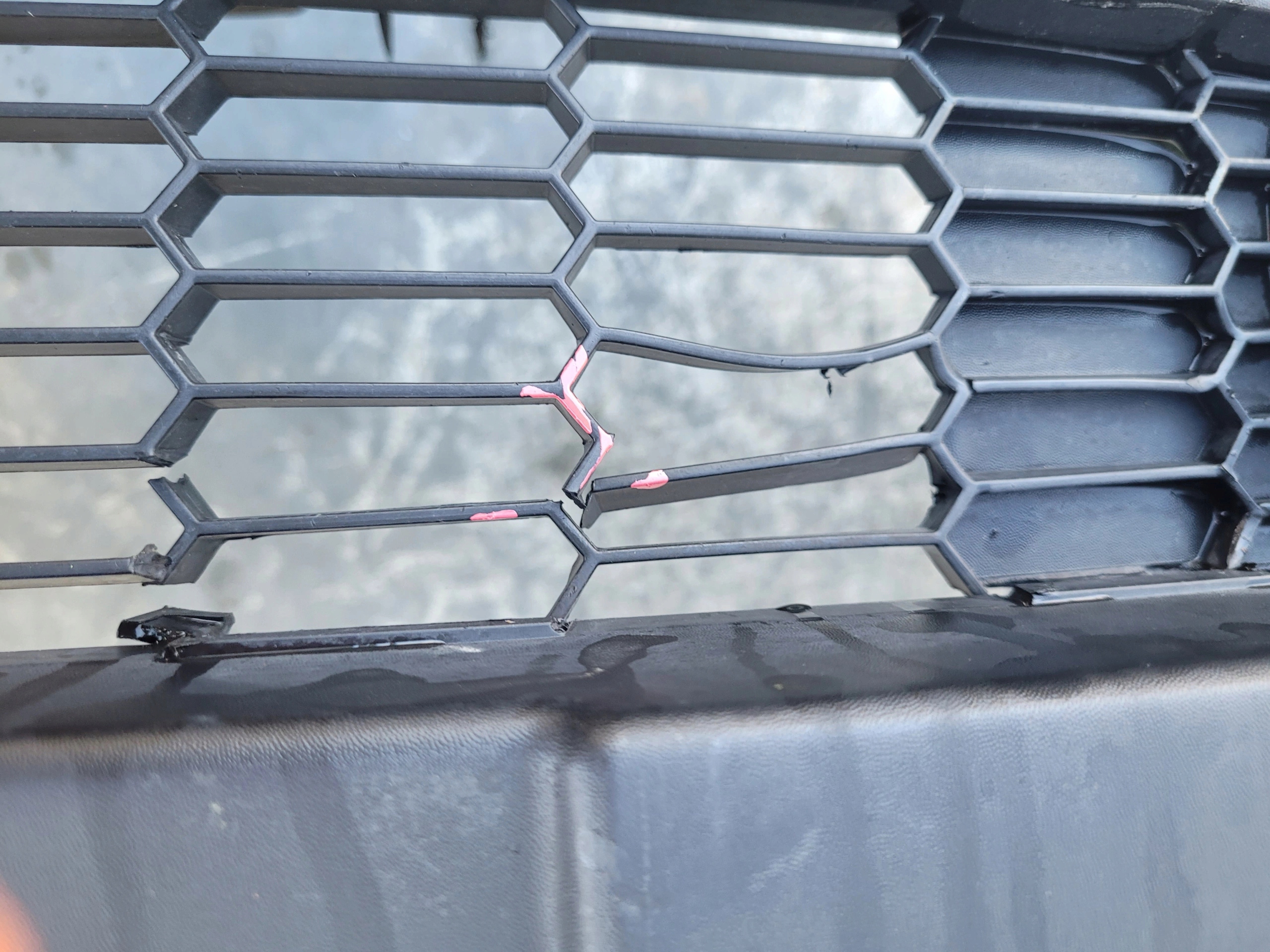 FIAT 500L 500 L PREDNÝ NÁRAZNÍK