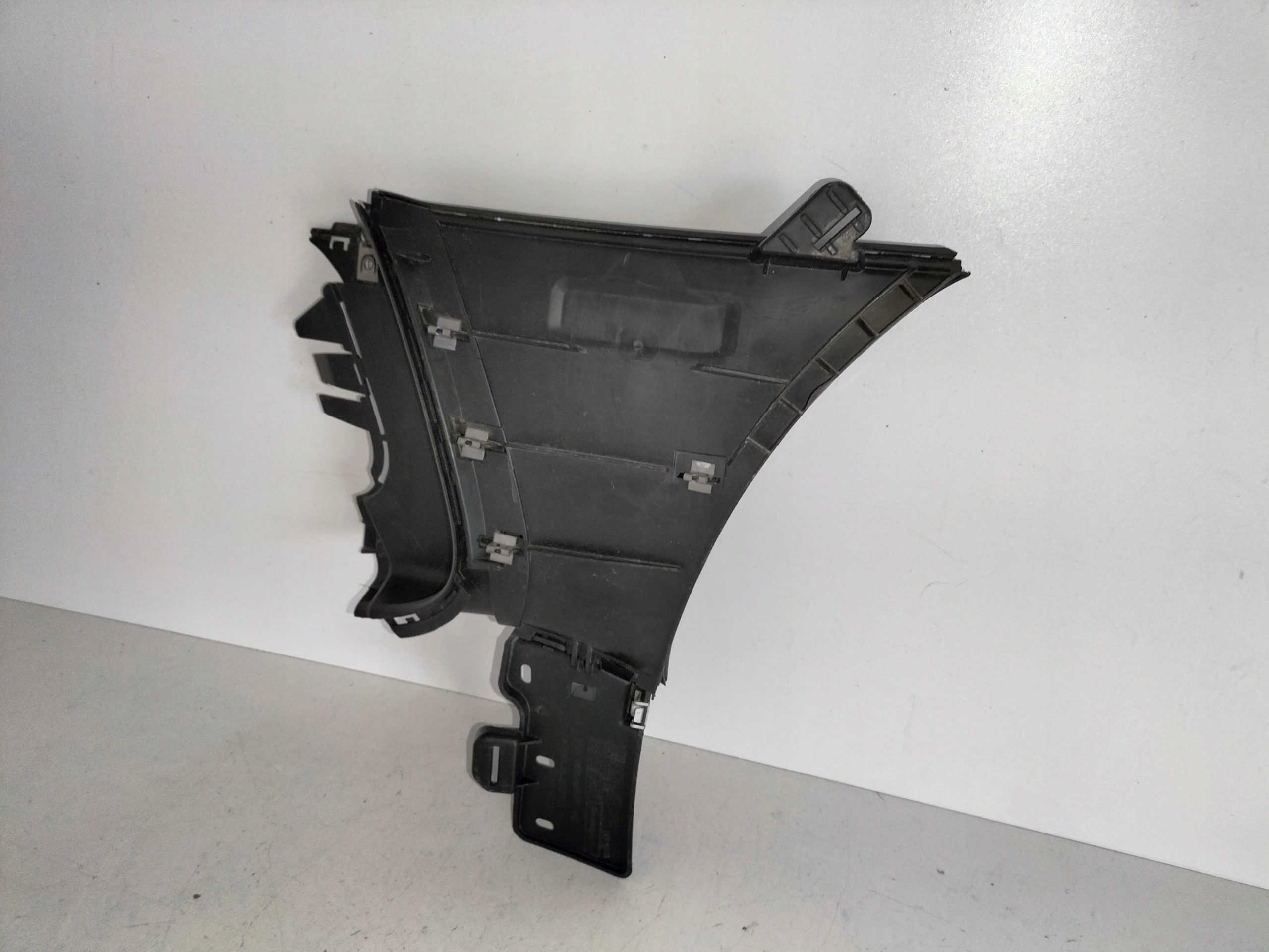 PRÍVOD NASAVANIE VZDUCHU NÁRAZNÍKA PREDNÝ LAVY CITROEN DS5 11-