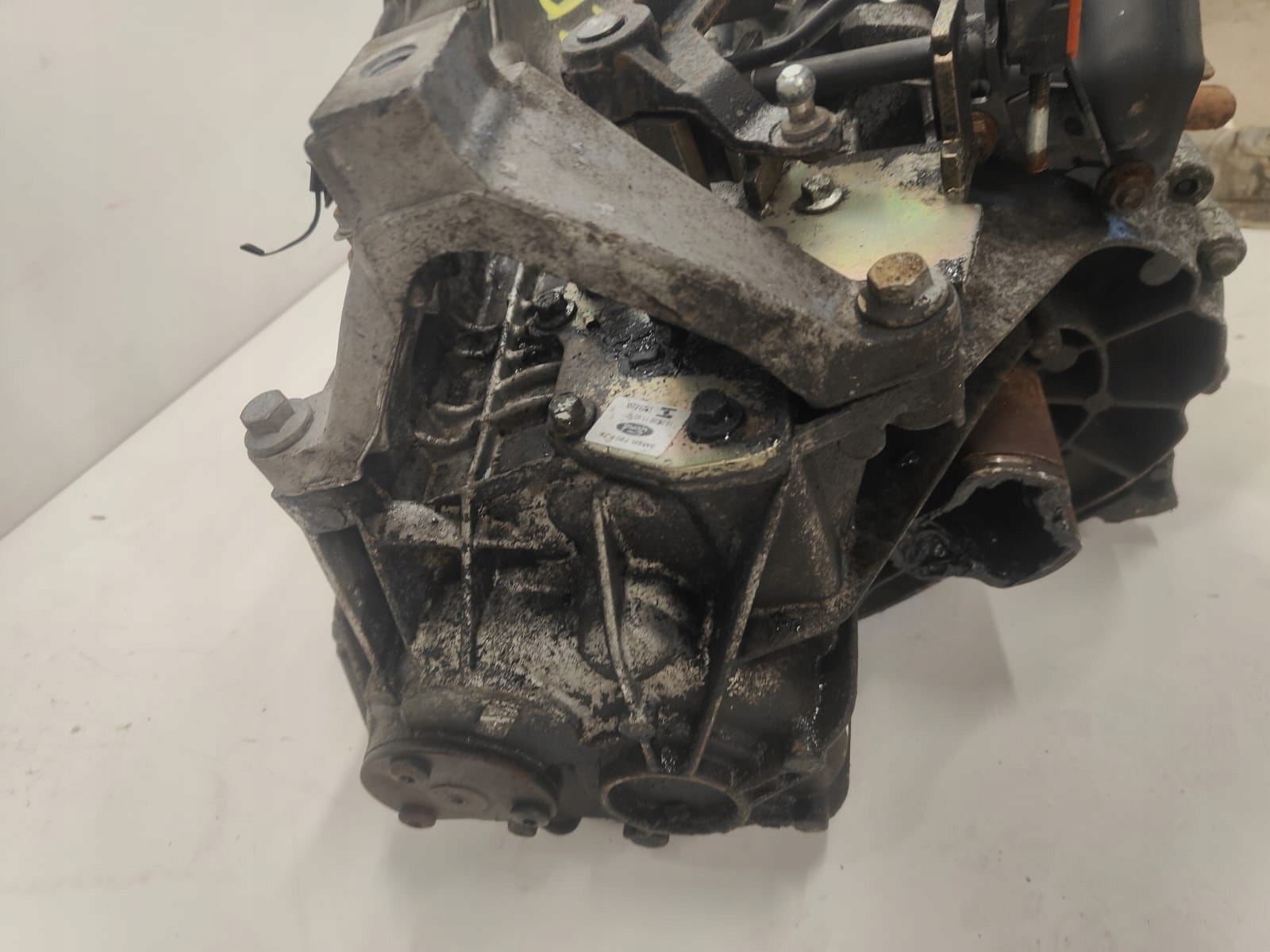 Ford 1.8 diesel mondeo 6m5r-7002-zb PREVODOVKA MANUALNA