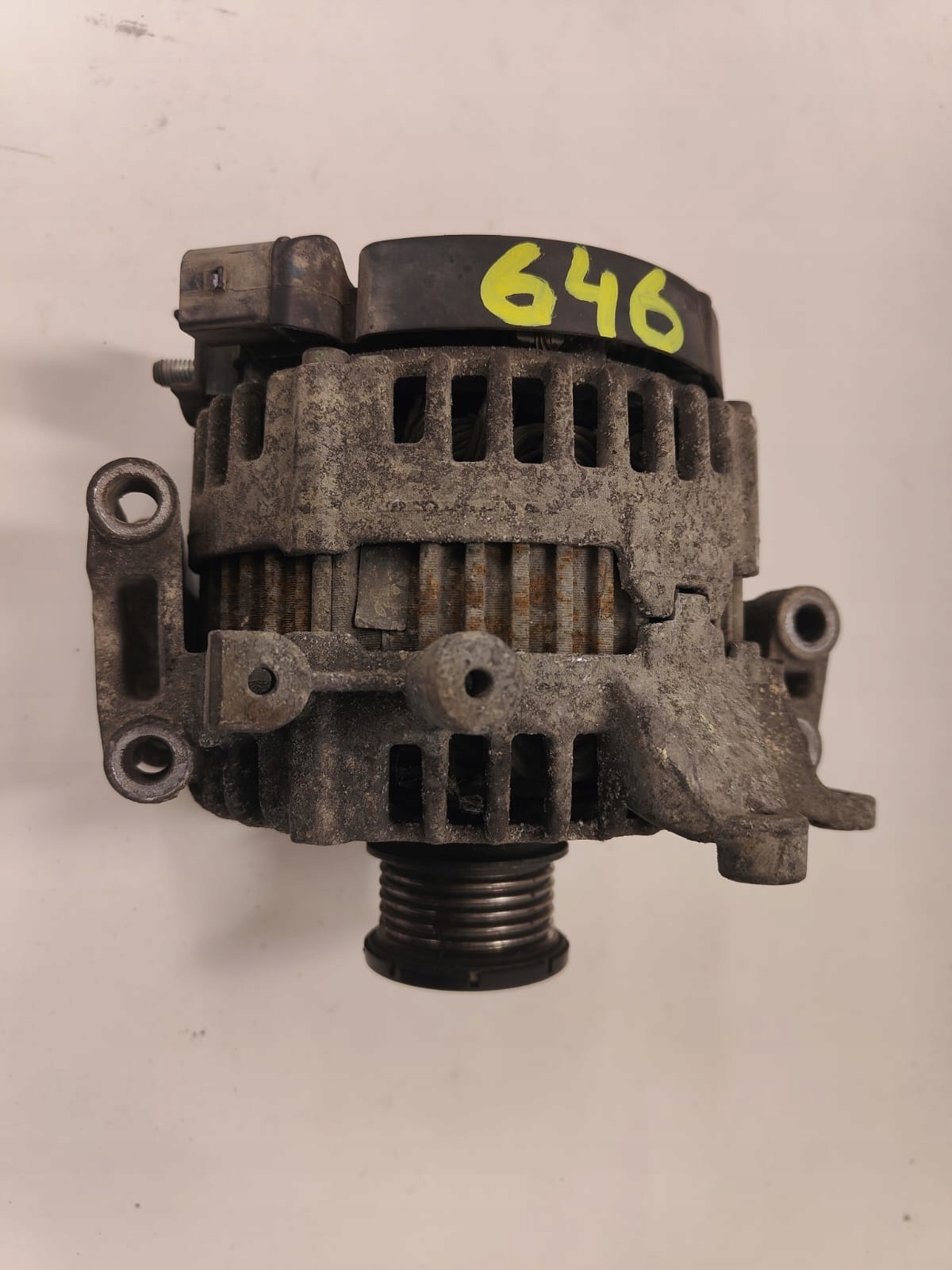 MERCEDES A0131549002 om646 2.2 diesel w204 ALTERNÁTOR